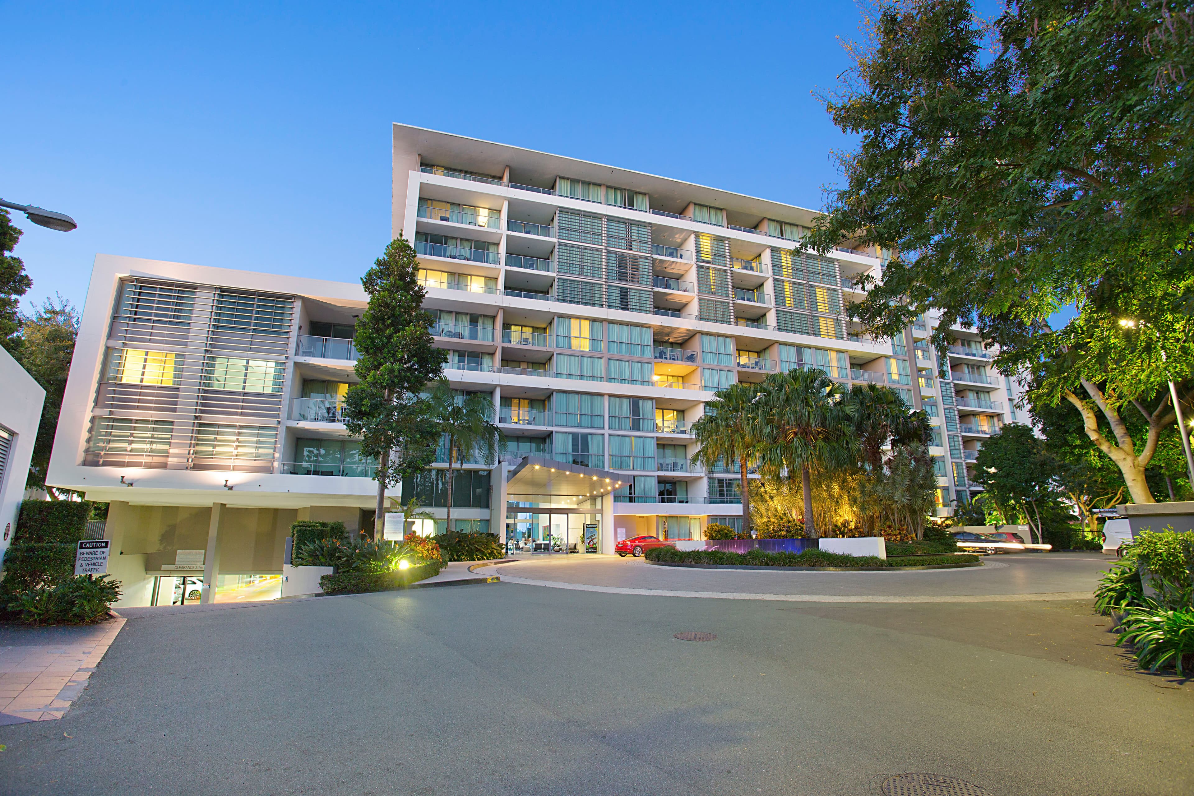 2204 'Freshwater Point' 33 T E Peters Drive, Broadbeach Waters QLD 4218, Broadbeach Waters - Thumbnail 8