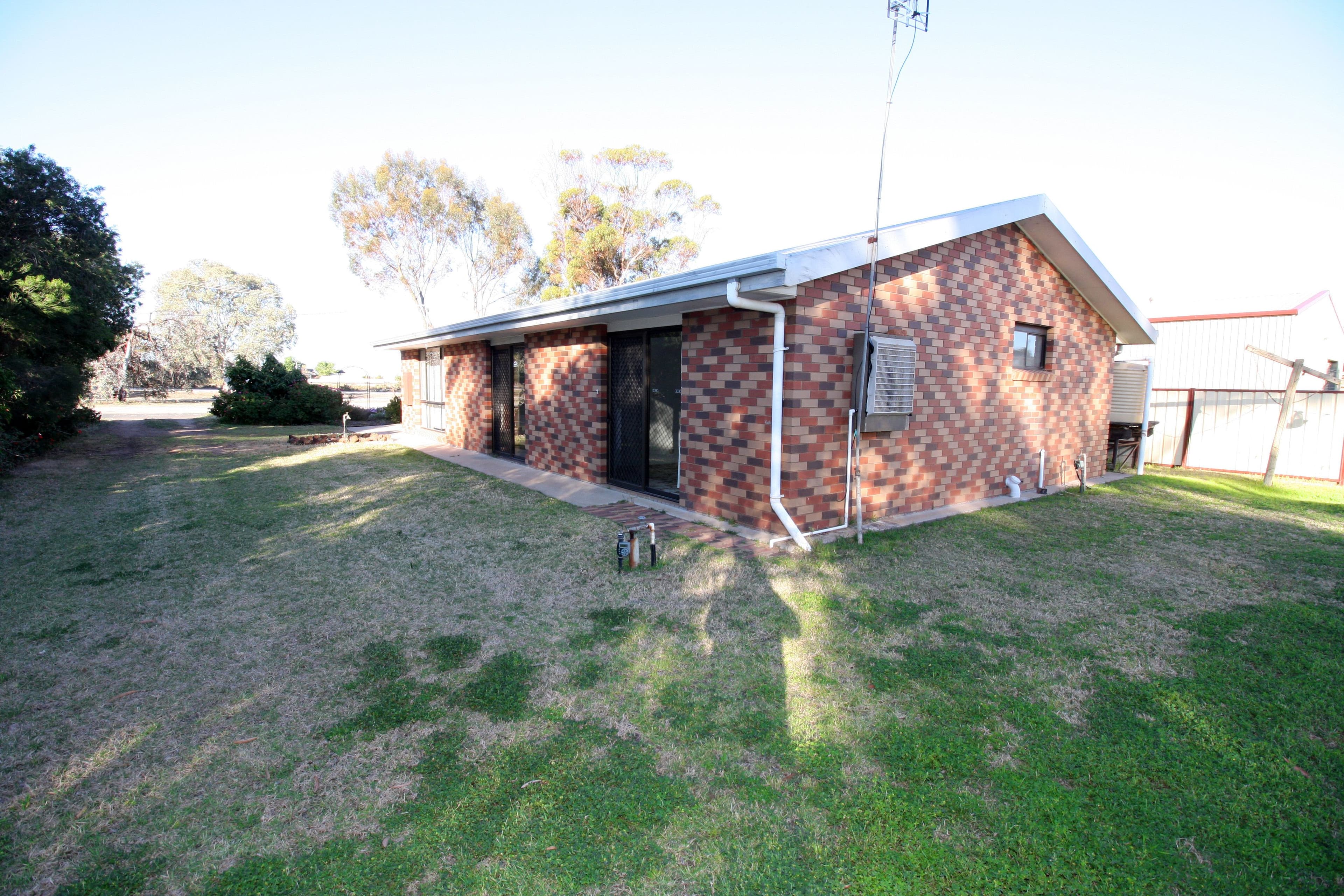 9 Station Street, Lake Boga VIC 3584, Lake Boga - Image 1