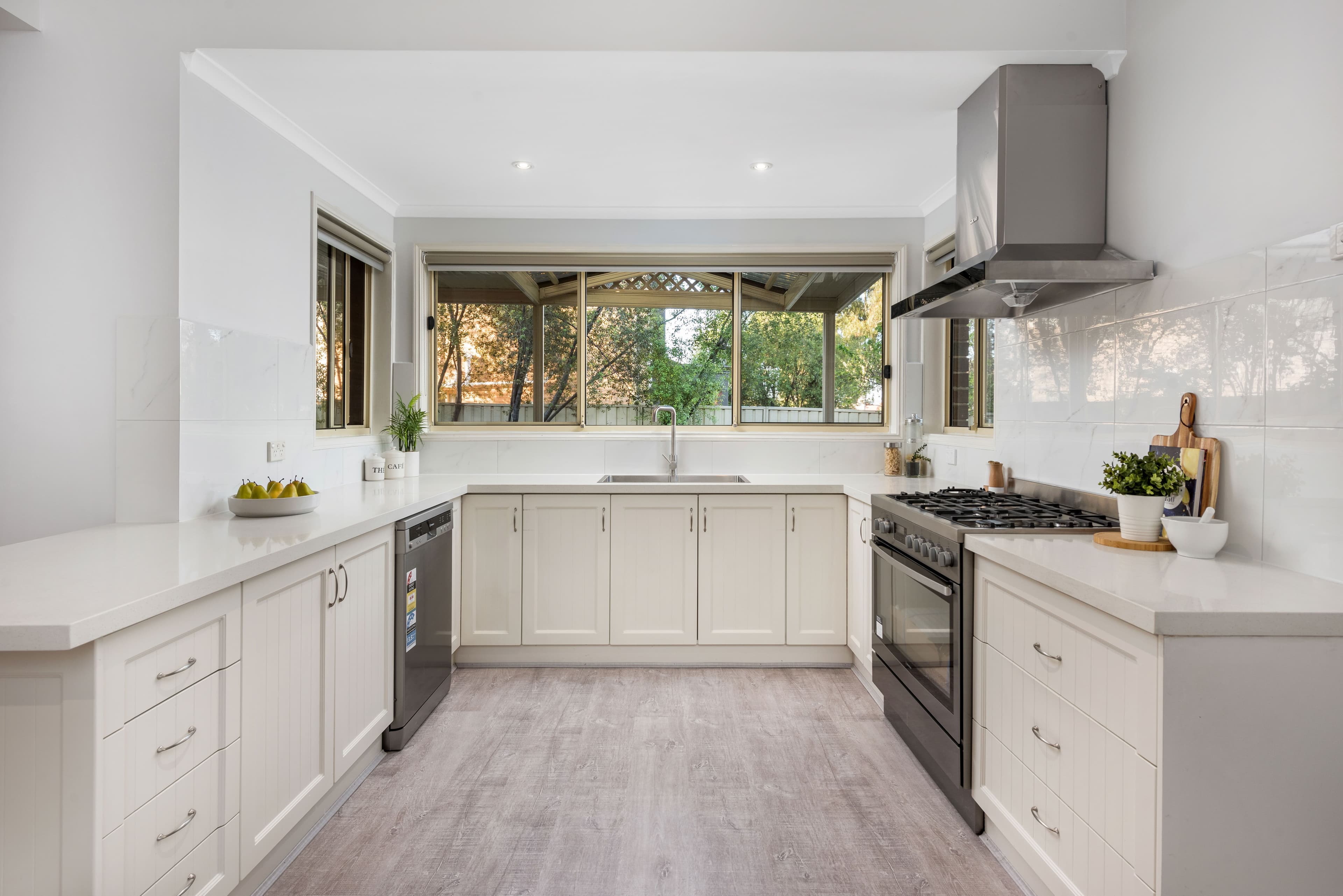 18 Sugar Gum Drive, Bundoora VIC 3083, Bundoora - Thumbnail 7