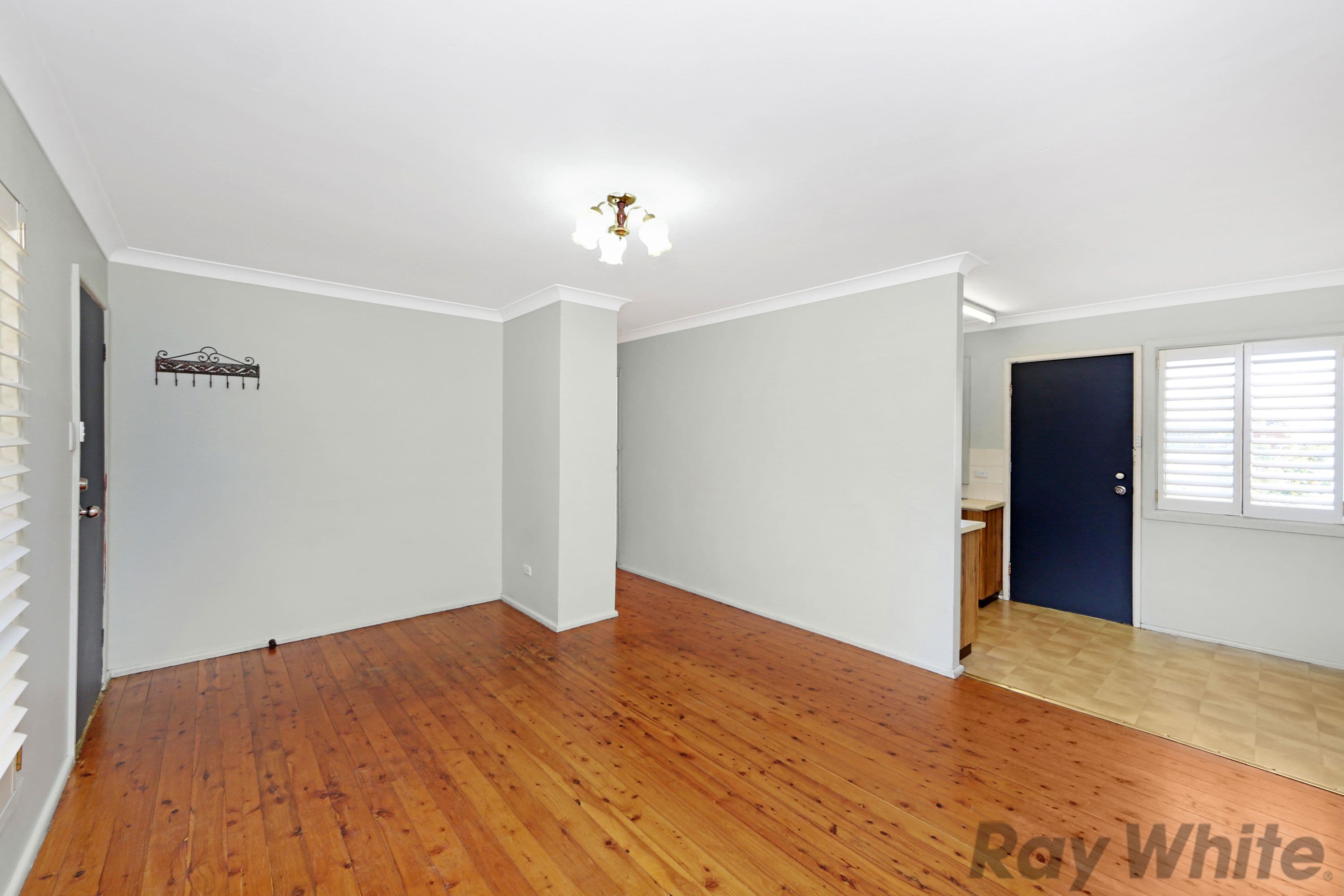 10 Marina Street, Budgewoi - Thumbnail 4