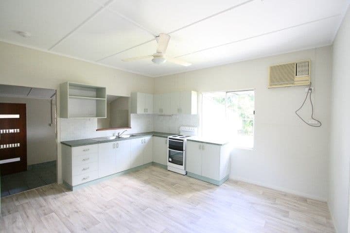 2 Penda Street, Innisfail QLD 4860, Innisfail - Thumbnail 5