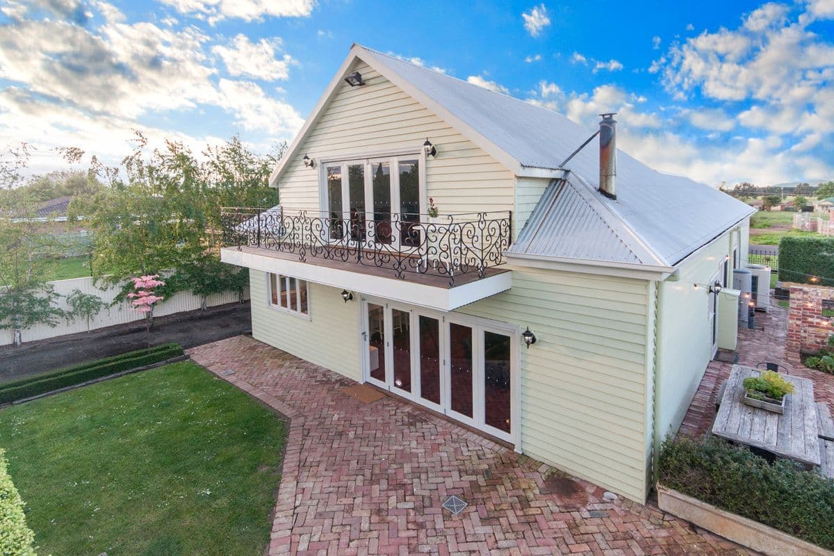 33 Grey Street, Terang VIC 3264, Terang - Image 1