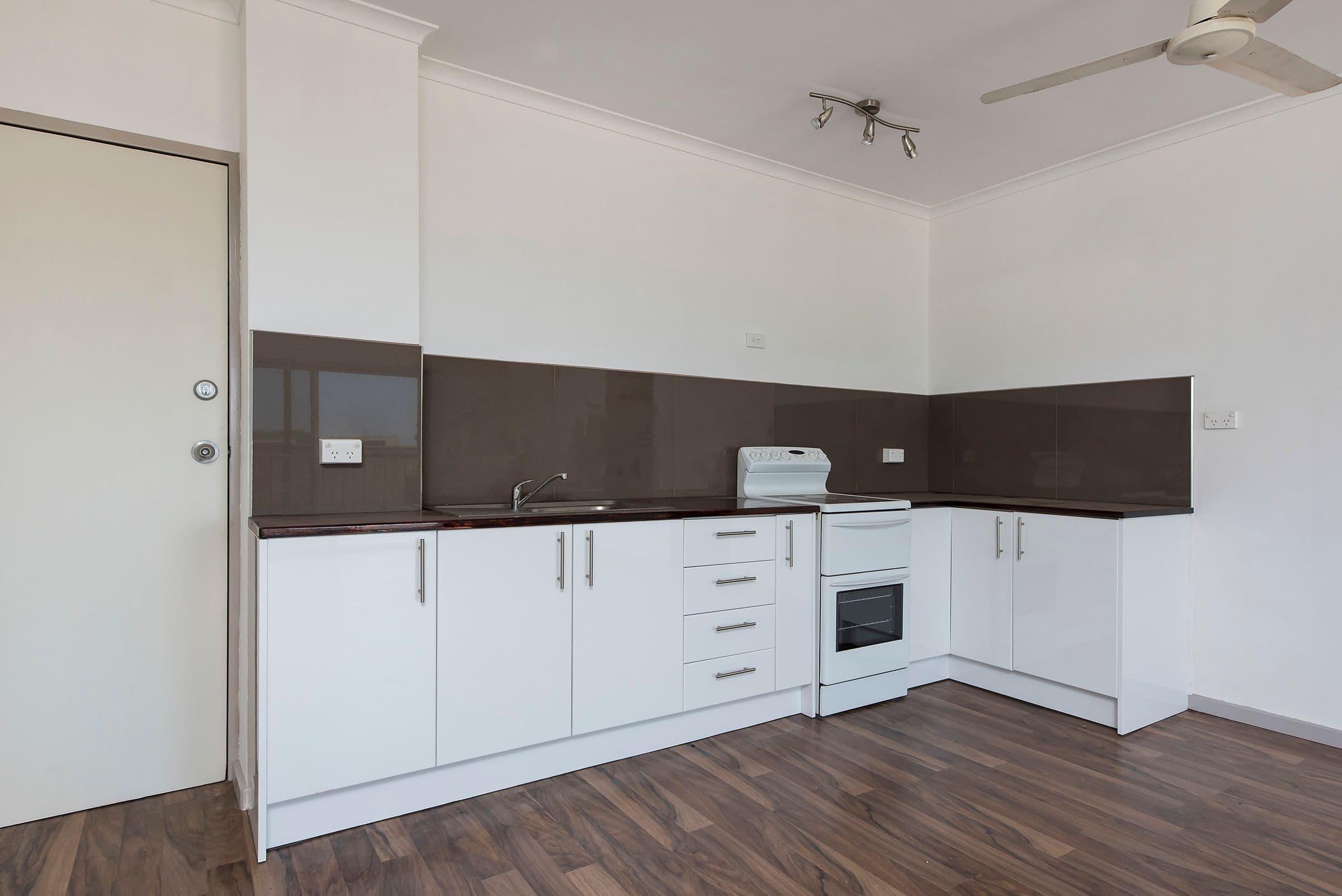 1/4 Manton Street, DARWIN CITY NT 0800, Darwin City - Image 1