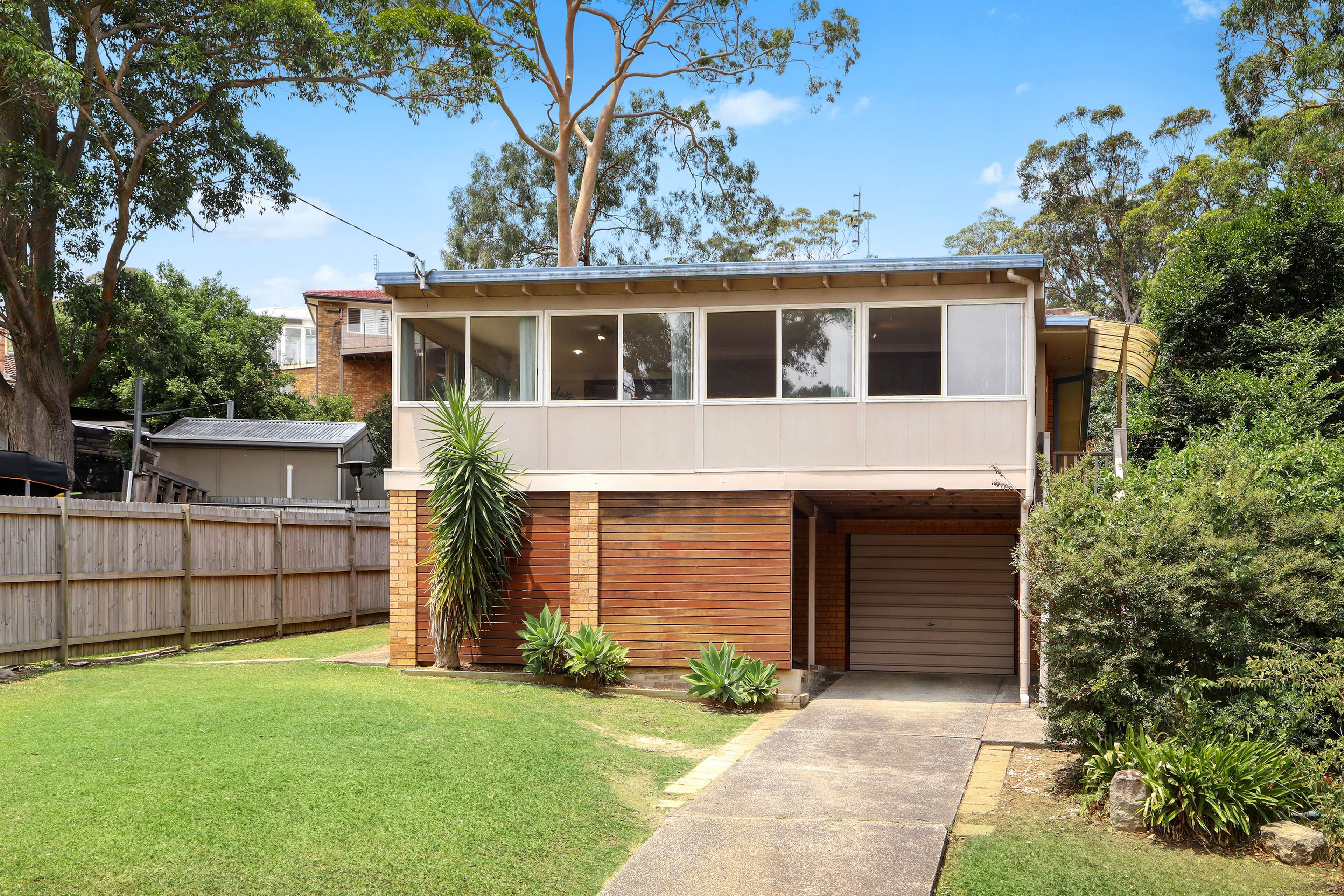 2 Colin Street, Saratoga - Image 1