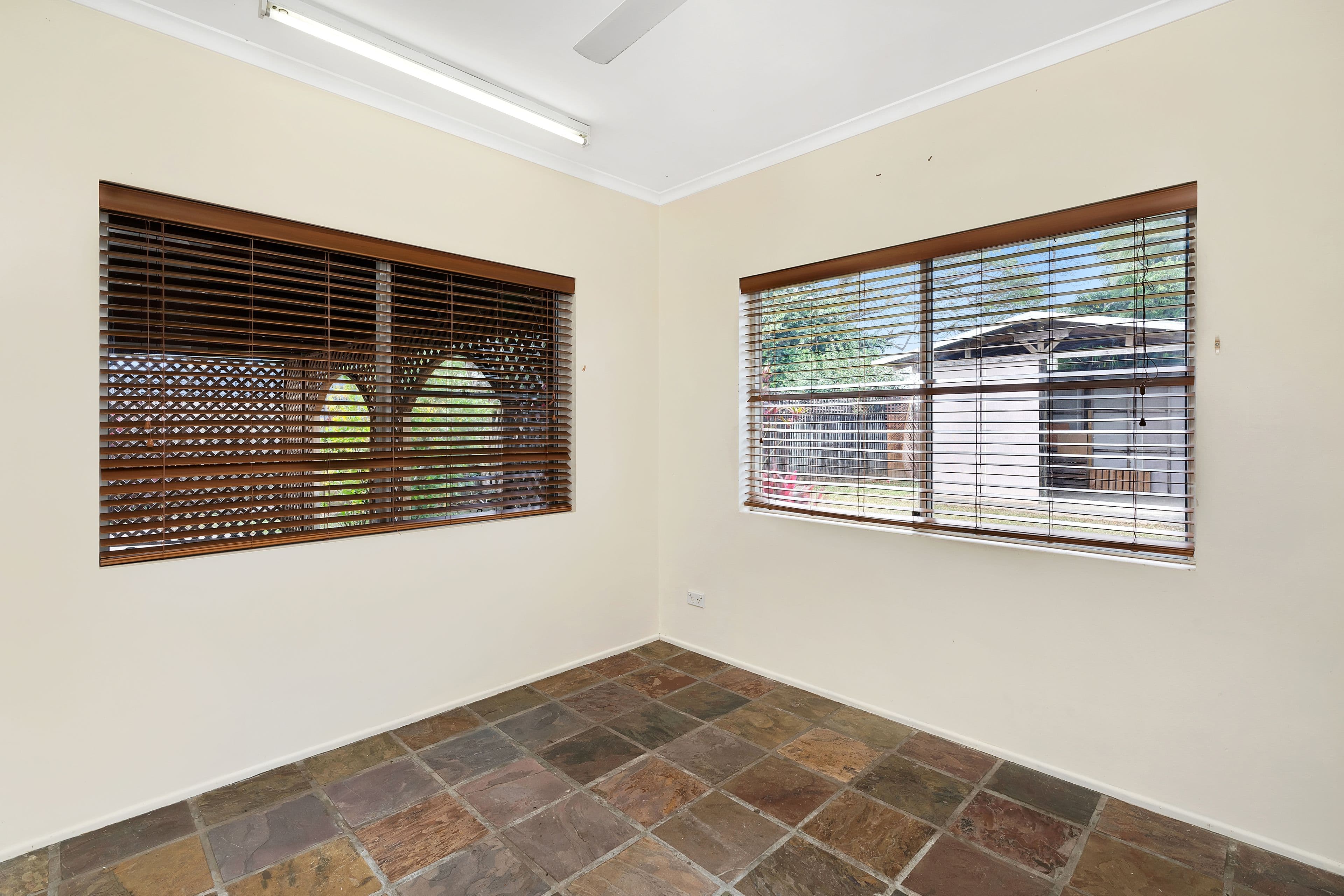 4 Valda Close, Edmonton QLD 4869, Edmonton - Thumbnail 7