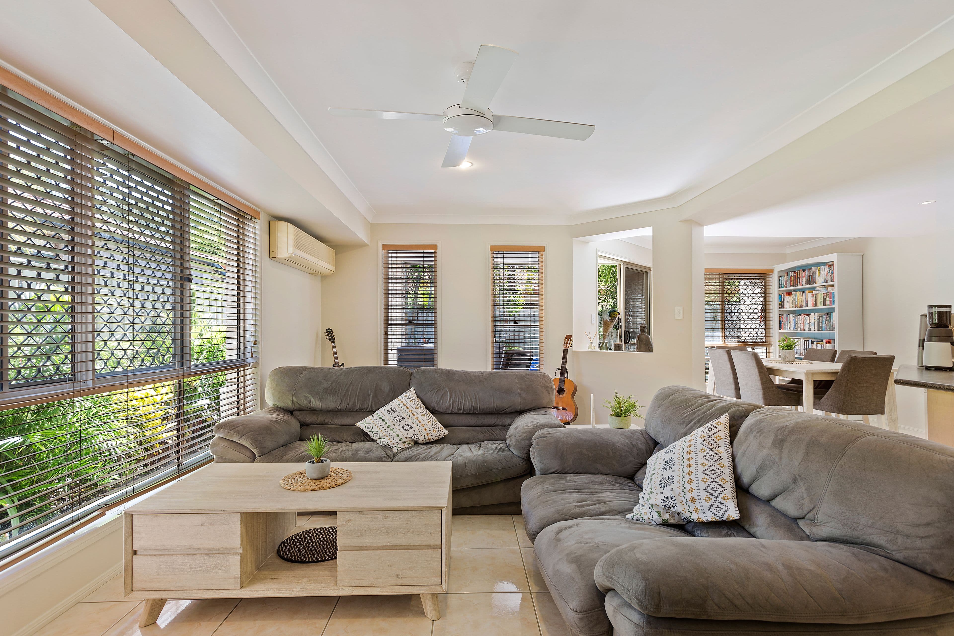 1 Gymea Crescent, Varsity Lakes QLD 4227, Varsity Lakes - Thumbnail 3