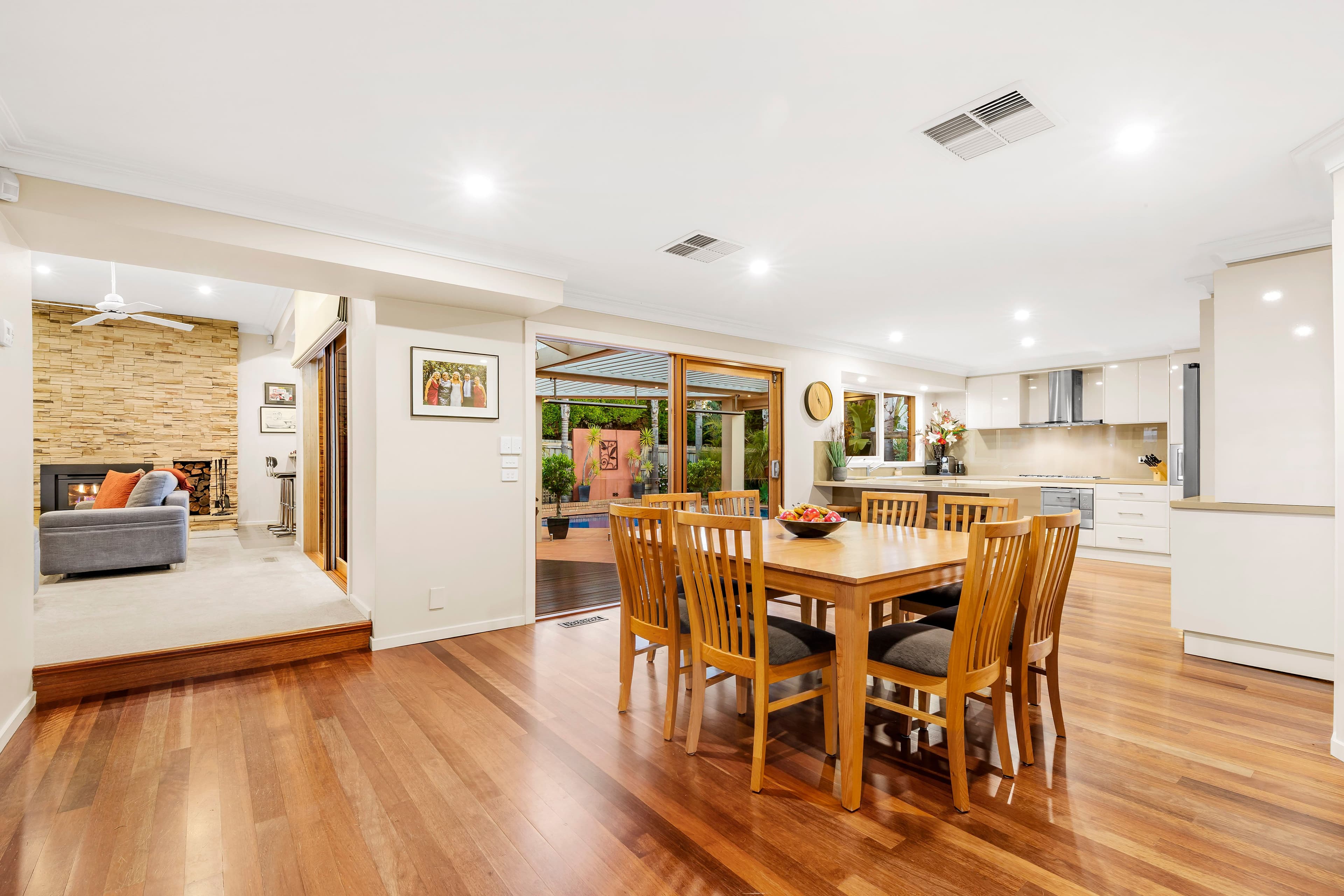 9 Jessica Close, Wantirna South VIC 3152, Wantirna South - Thumbnail 5