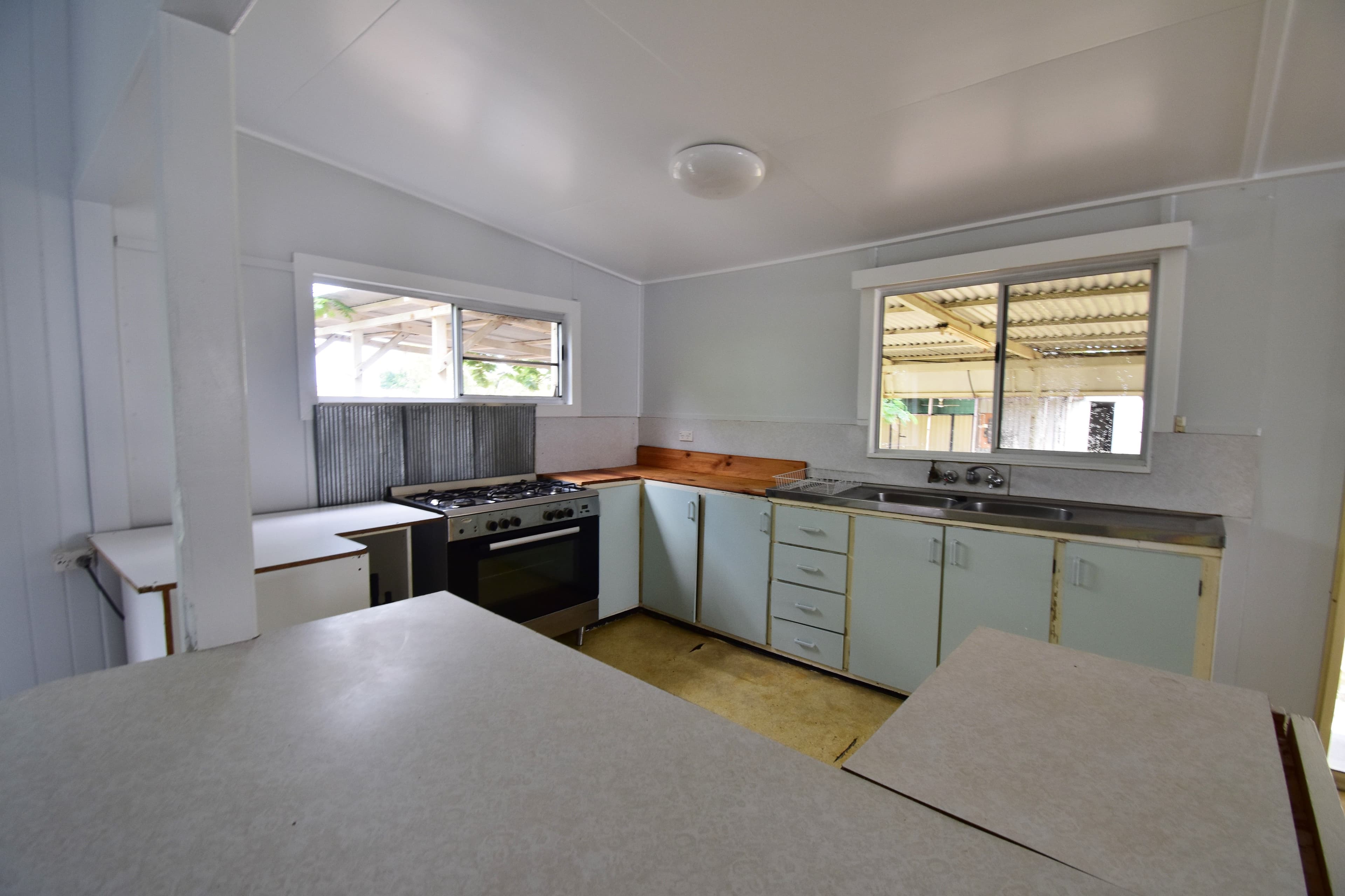 159 Emu Street, Longreach QLD 4730, Longreach - Thumbnail 5