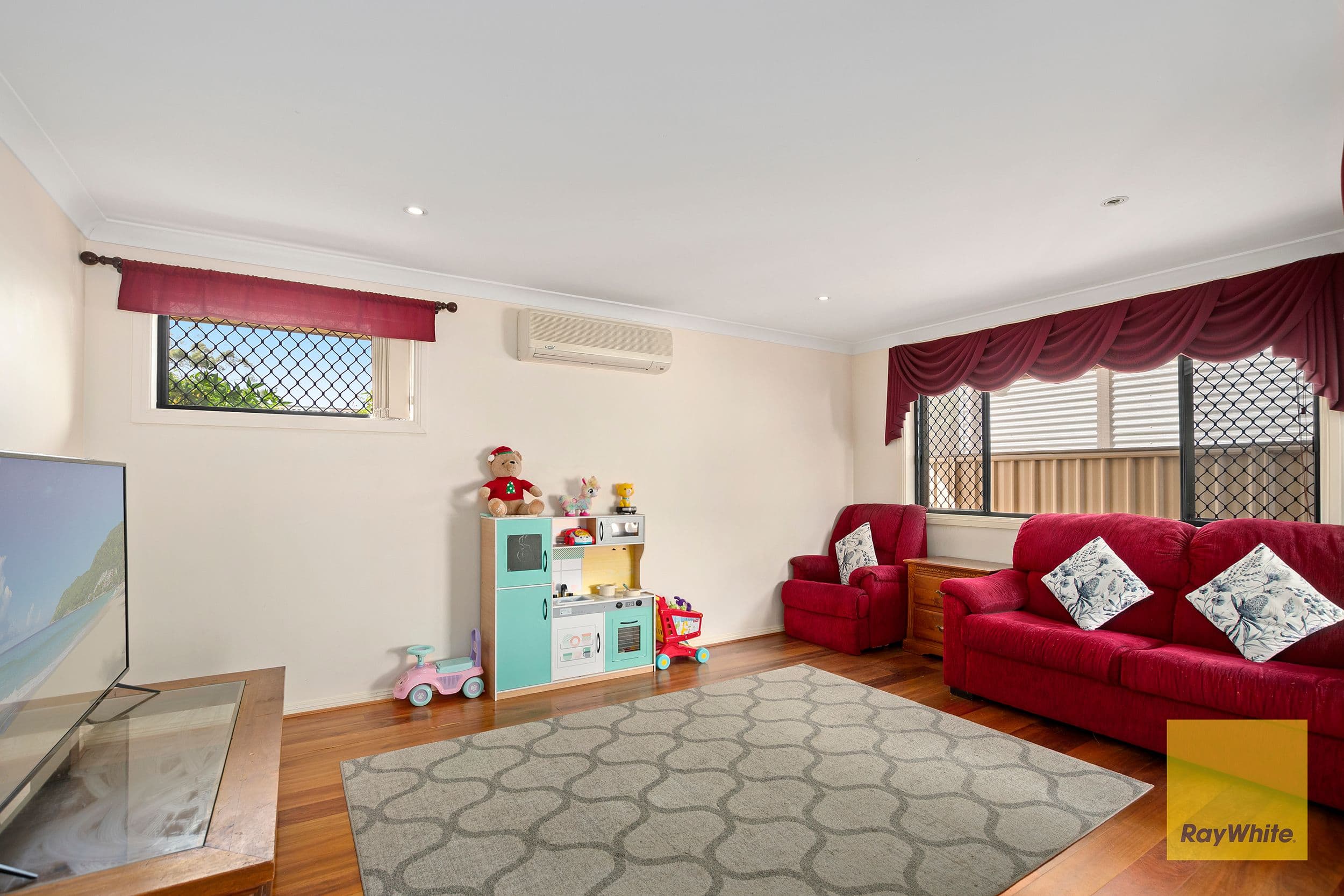 114 Trafalgar Avenue, Umina Beach NSW 2257, Umina Beach - Thumbnail 4
