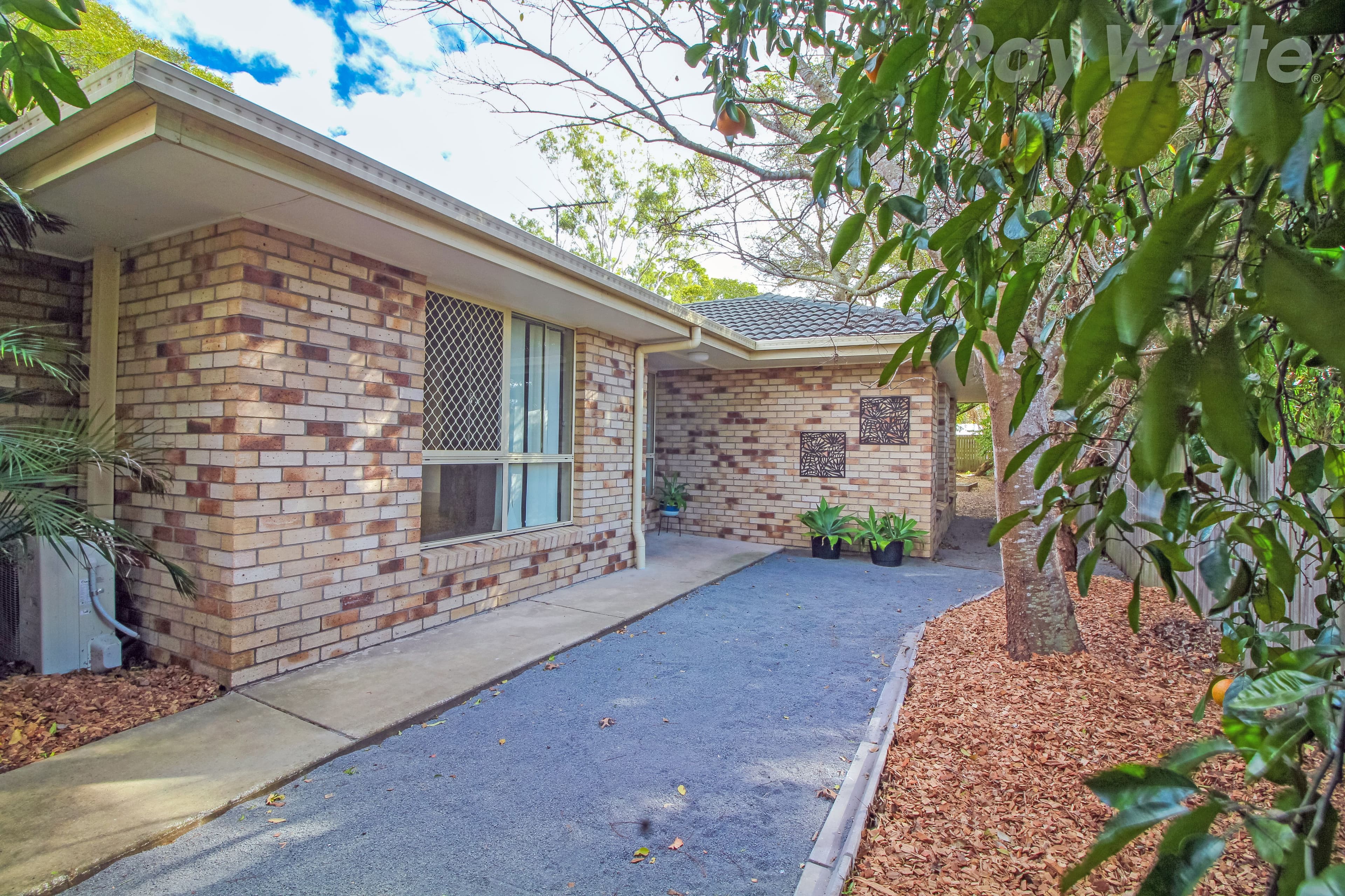 1 Gee Street, One Mile QLD 4305, One Mile - Thumbnail 3