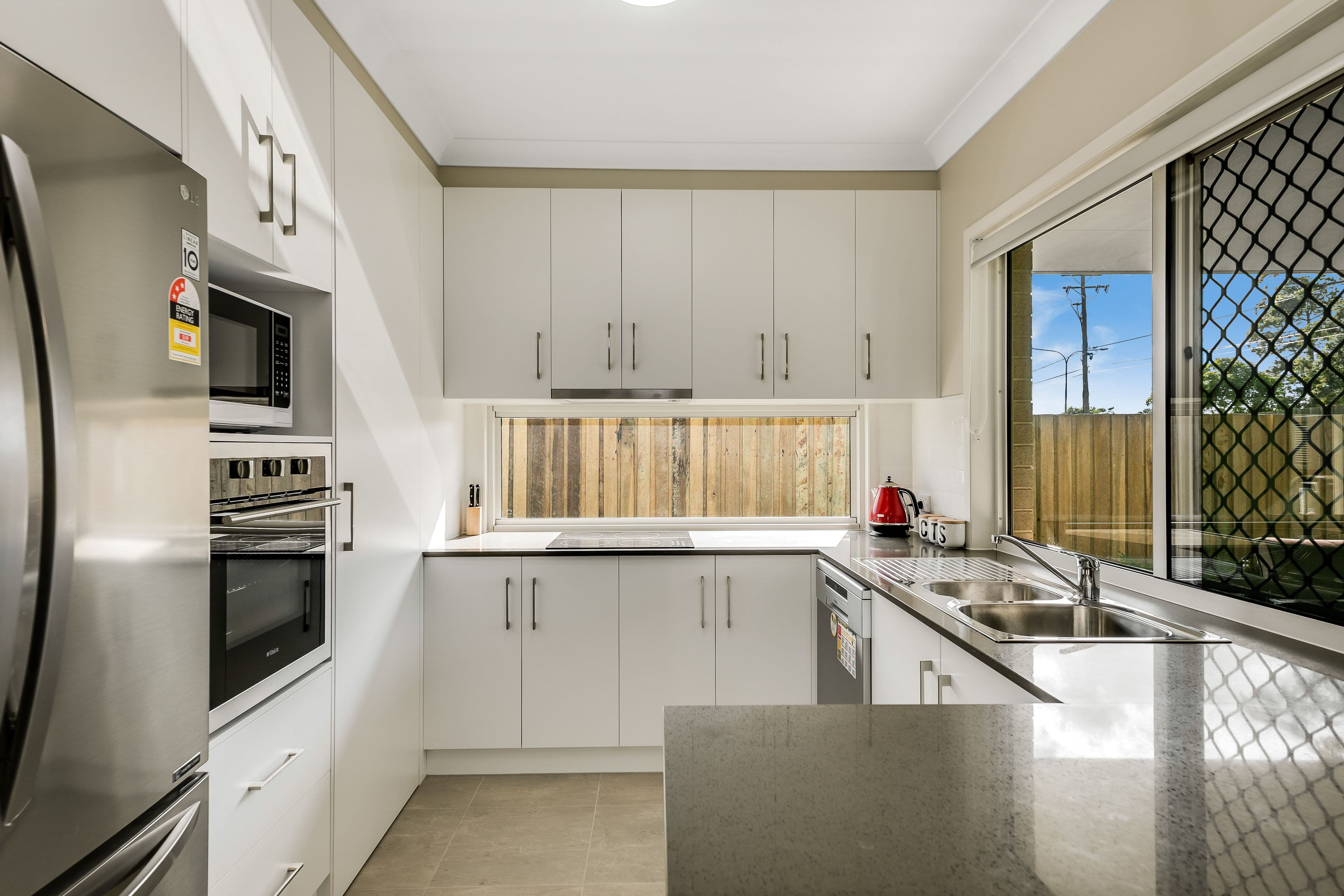 47 Entabeni Drive, Kearneys Spring QLD 4350, Kearneys Spring - Thumbnail 3