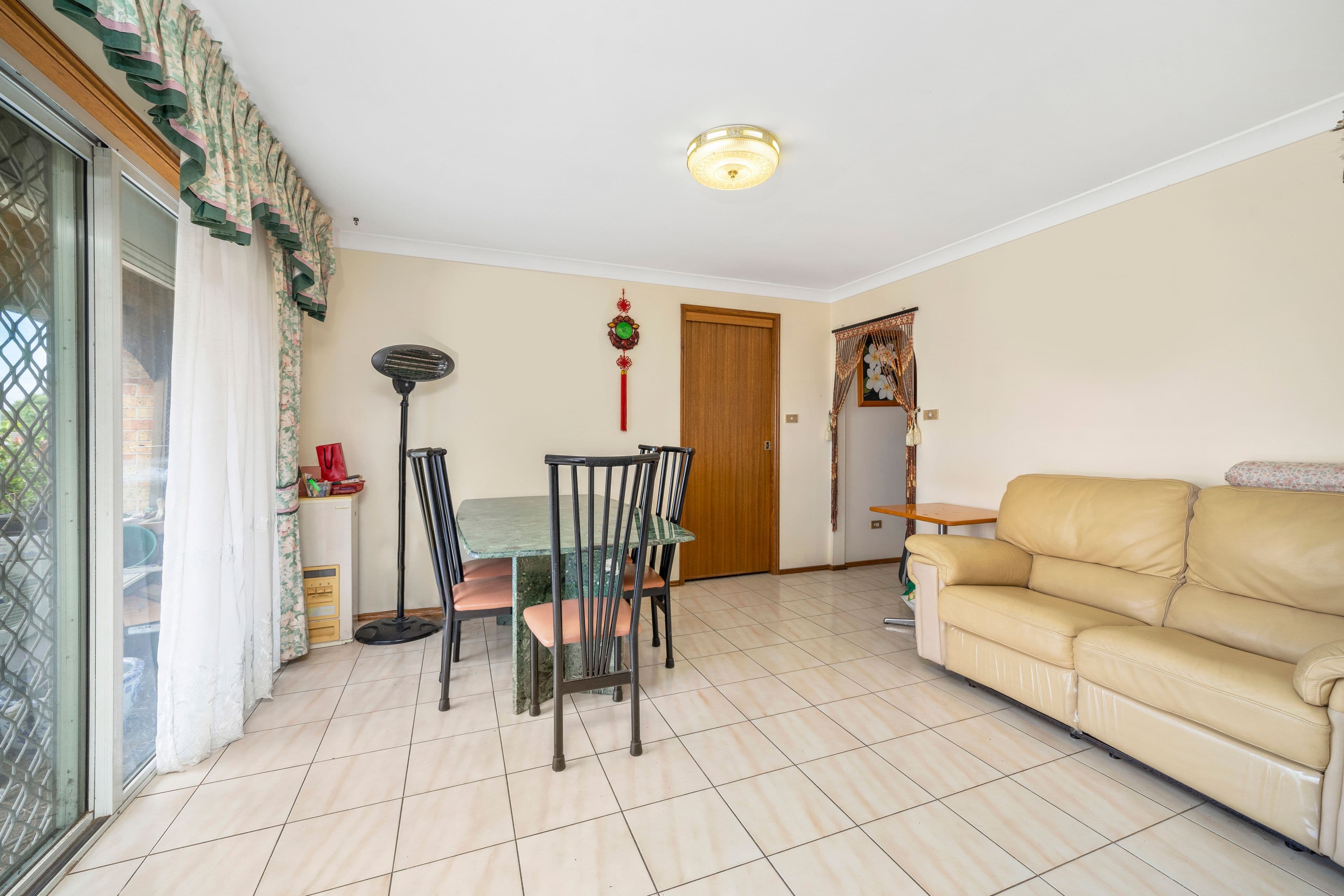 5 Runcorn Street, St Johns Park NSW 2176, St Johns Park - Thumbnail 5