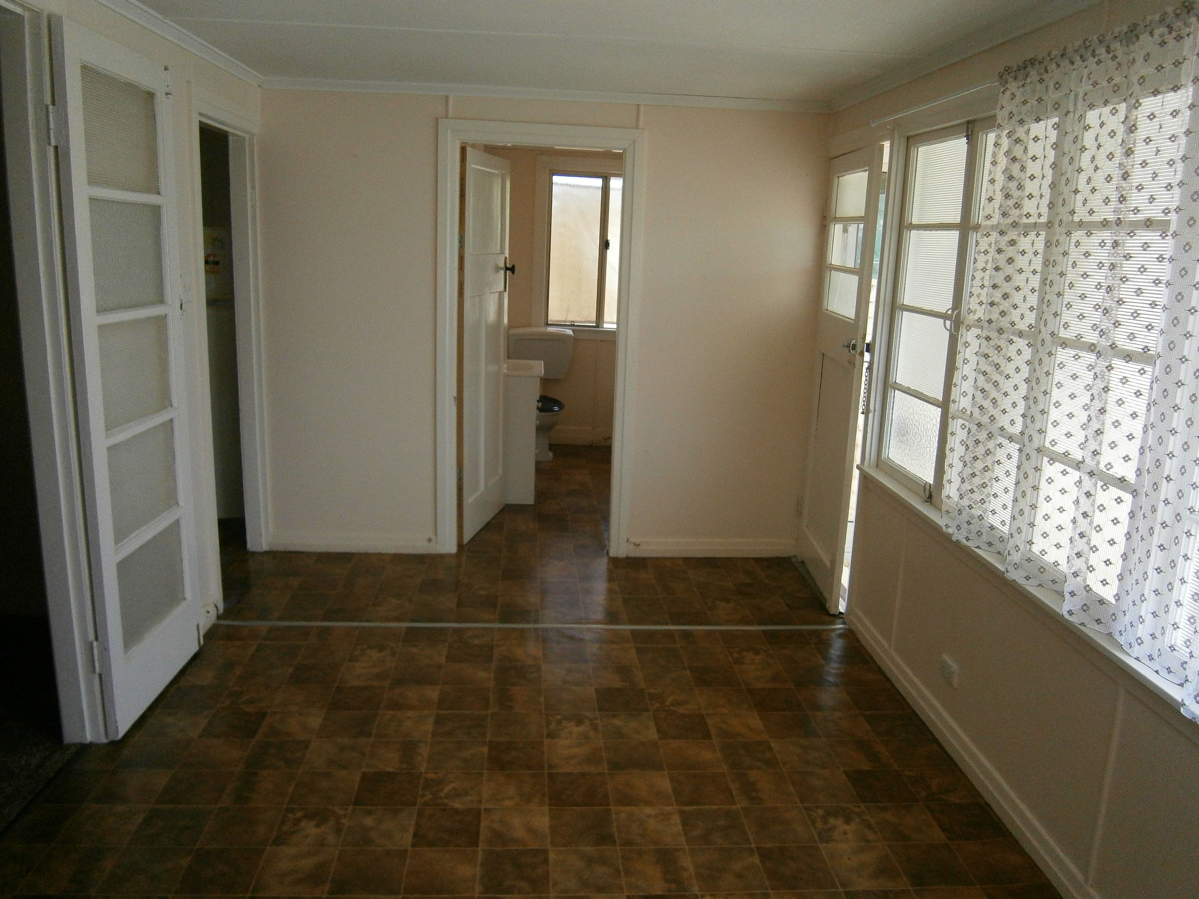 11 Dan Street, Dalby QLD 4405, Dalby - Thumbnail 5