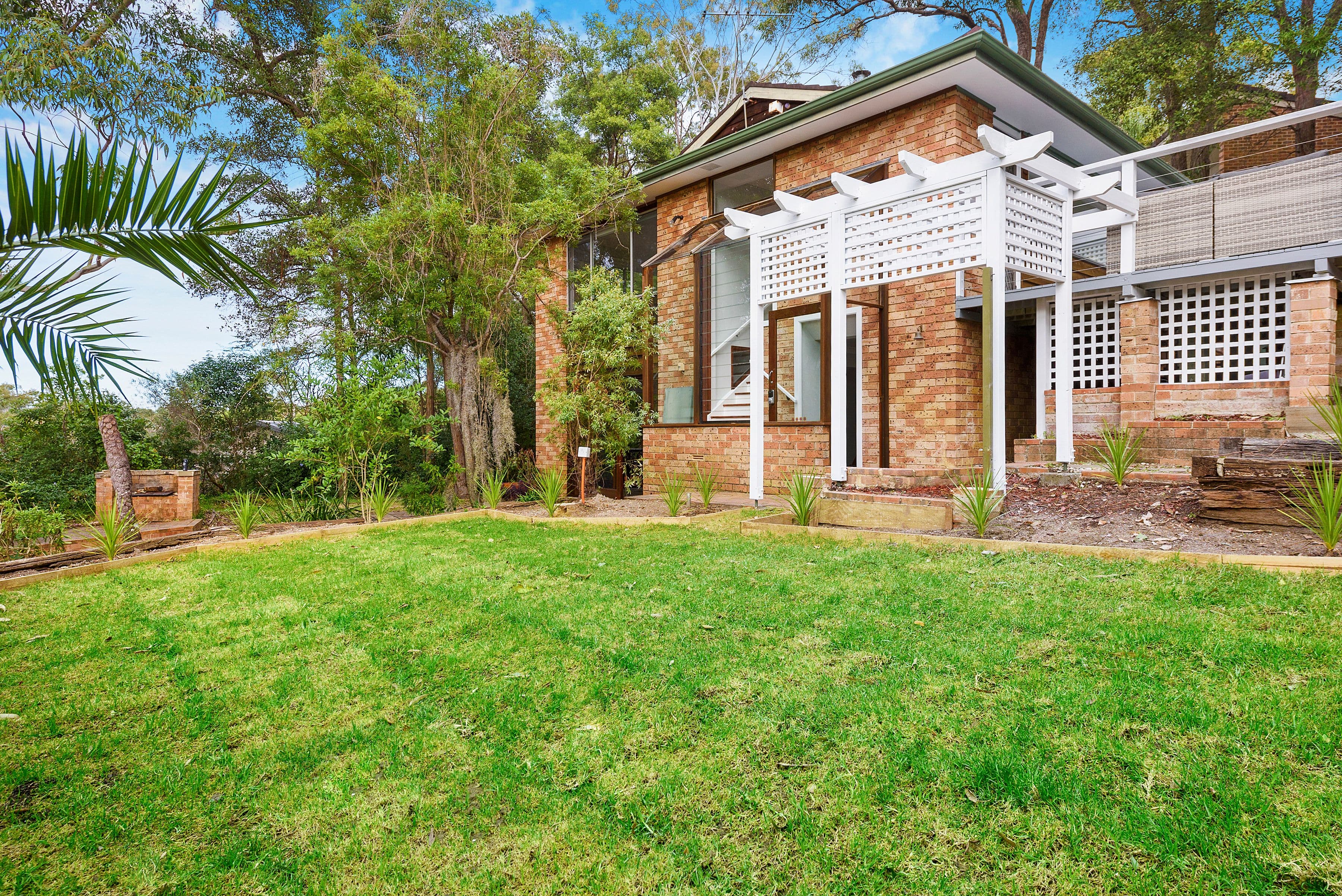 16 Edmundson Close, Thornleigh NSW 2120, Thornleigh - Image 1