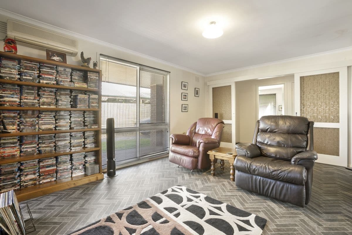 3 Nantilla Crescent, Werribee VIC 3030, Werribee - Thumbnail 5