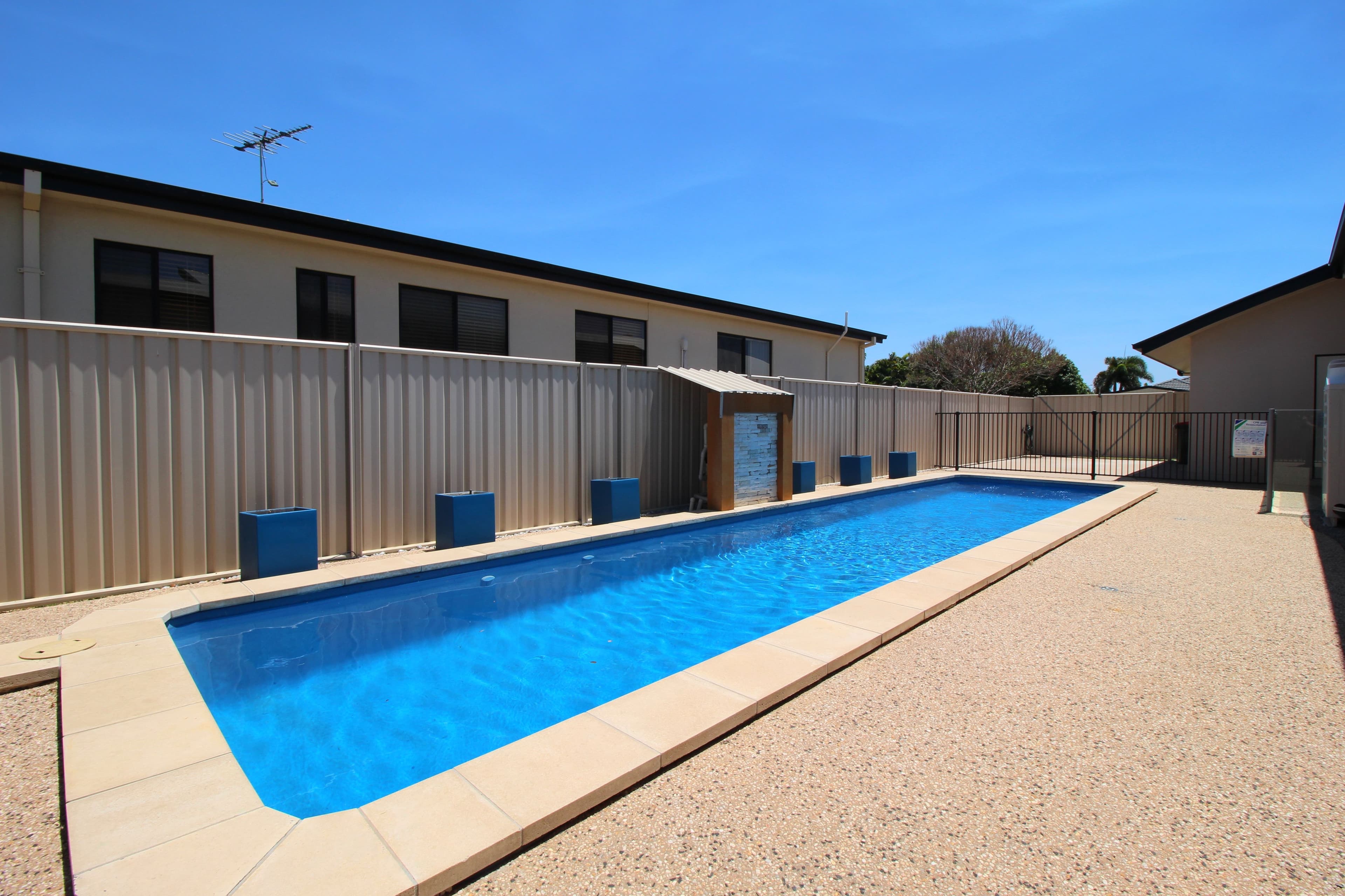 21 Callaghan Street, Emerald QLD 4720, Emerald - Thumbnail 3
