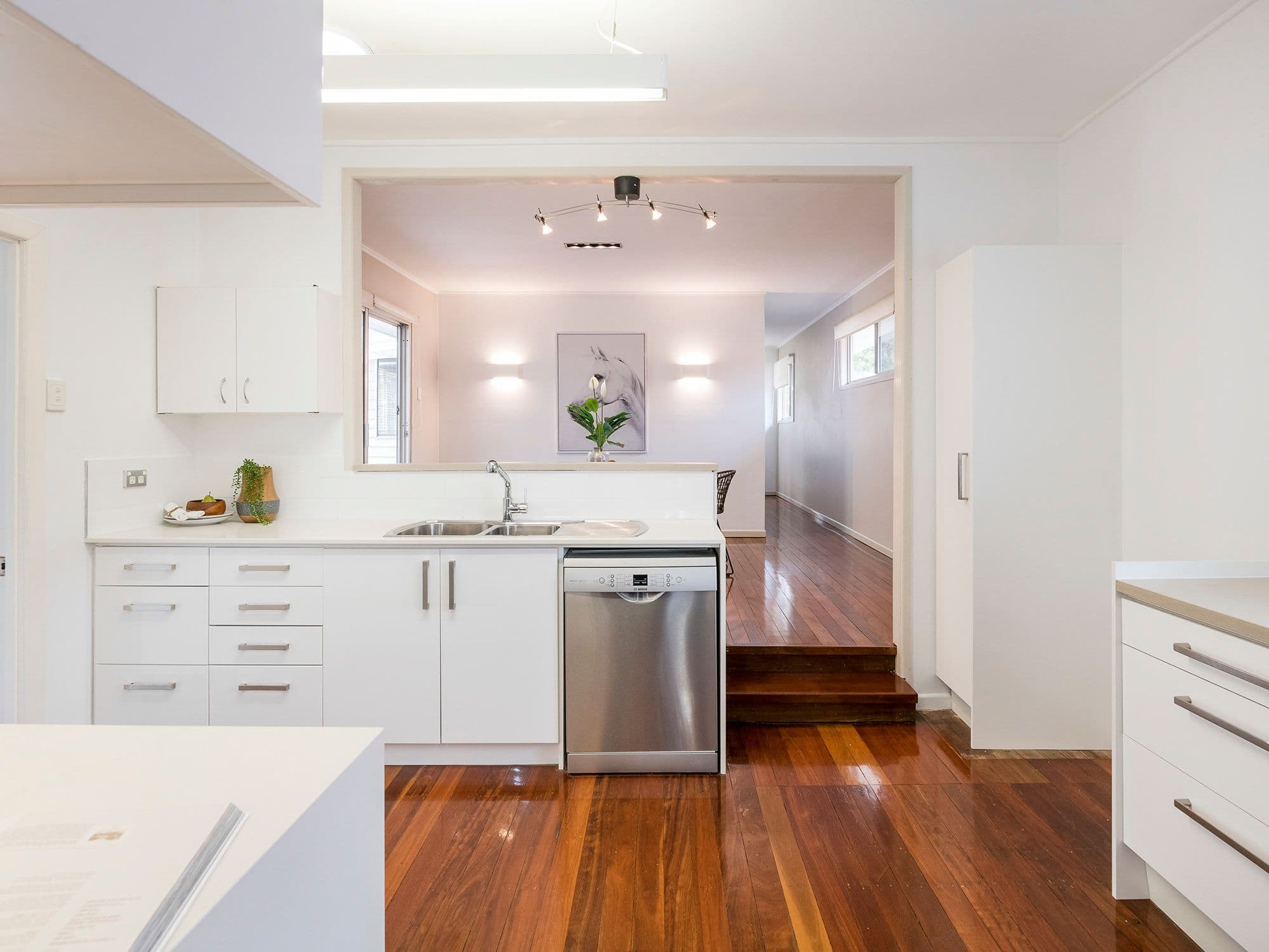 52 Palm Avenue, Holland Park West QLD 4121, Holland Park West - Thumbnail 4