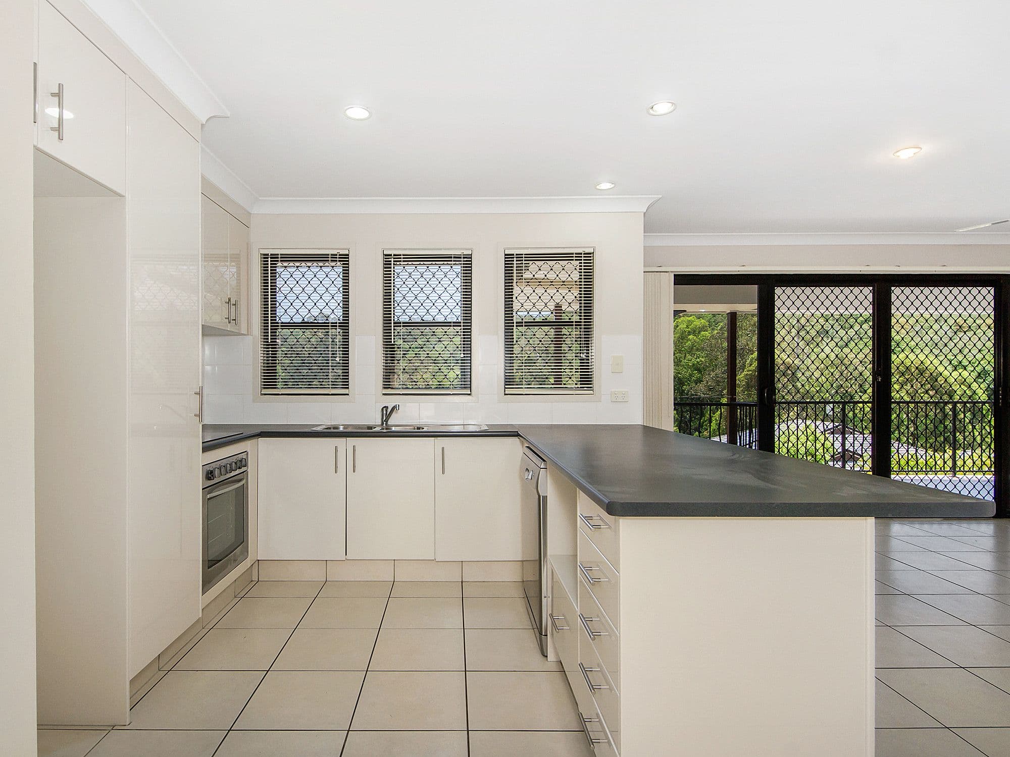 82 Treeline Circuit, Upper Coomera QLD 4209, Upper Coomera - Thumbnail 6