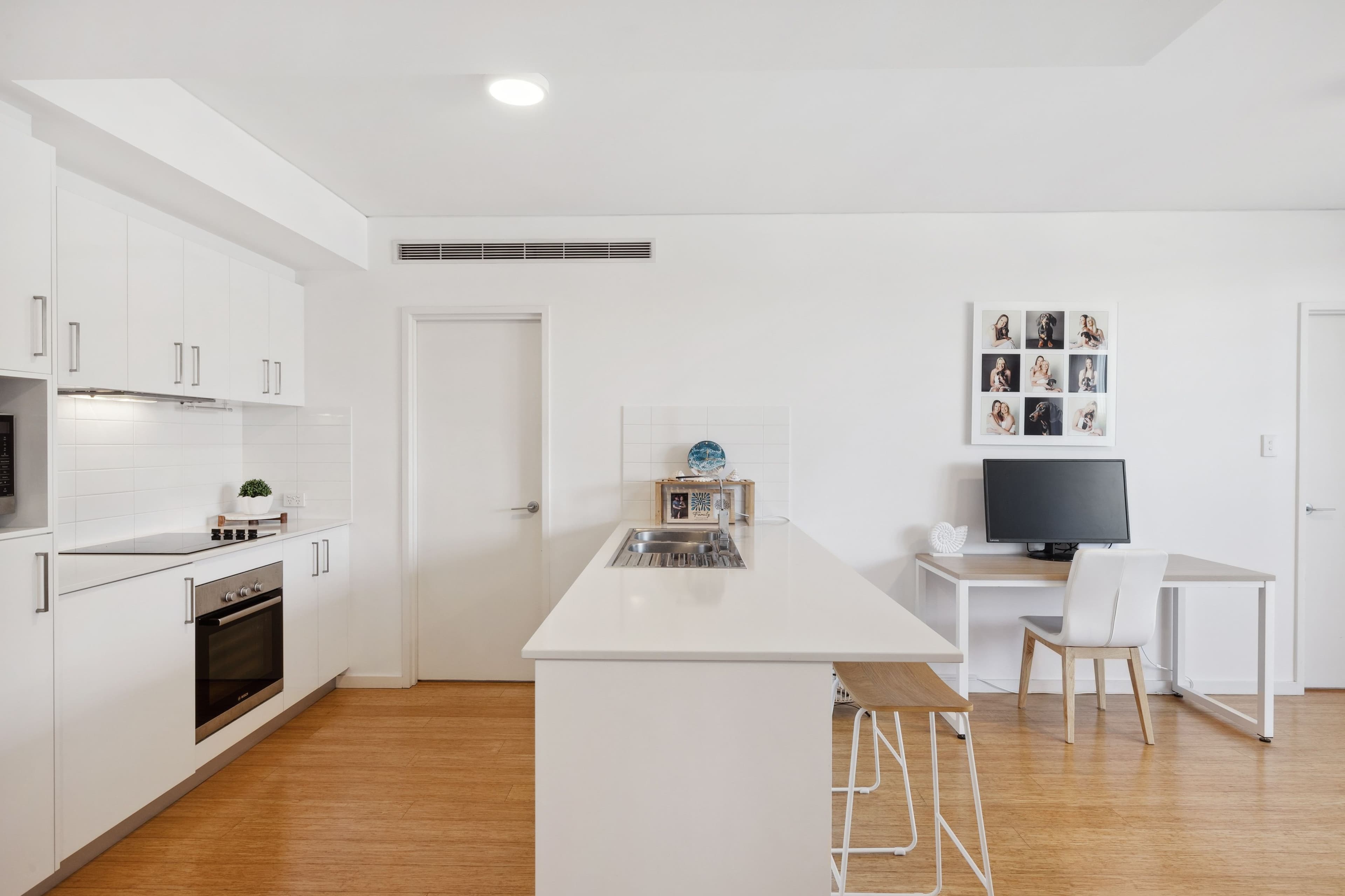 2/35 Hastings Street, Scarborough WA 6019, Scarborough - Thumbnail 5
