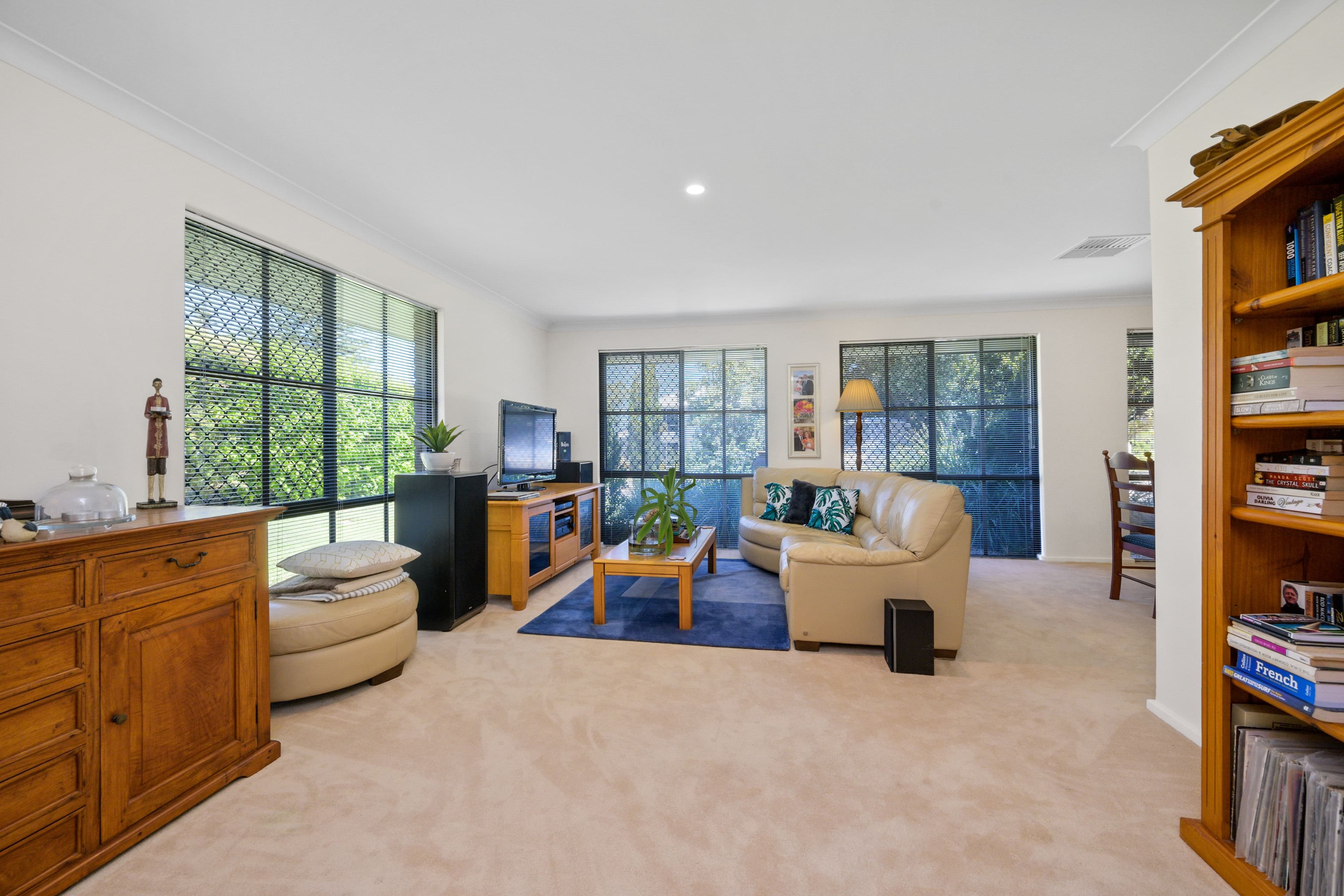 16 Henderson Drive, Kallaroo WA 6025, Kallaroo - Thumbnail 6