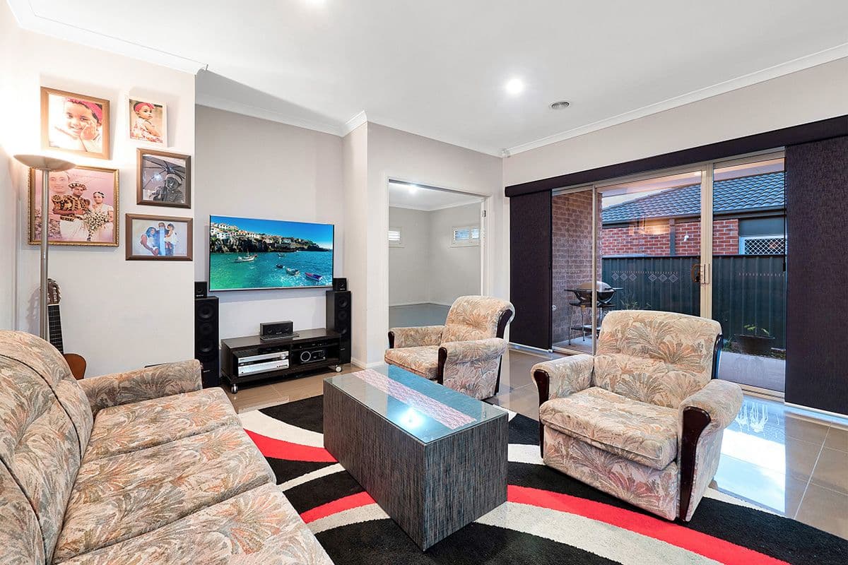 176 Selandra Boulevard, Clyde North VIC 3978, Clyde North - Thumbnail 8