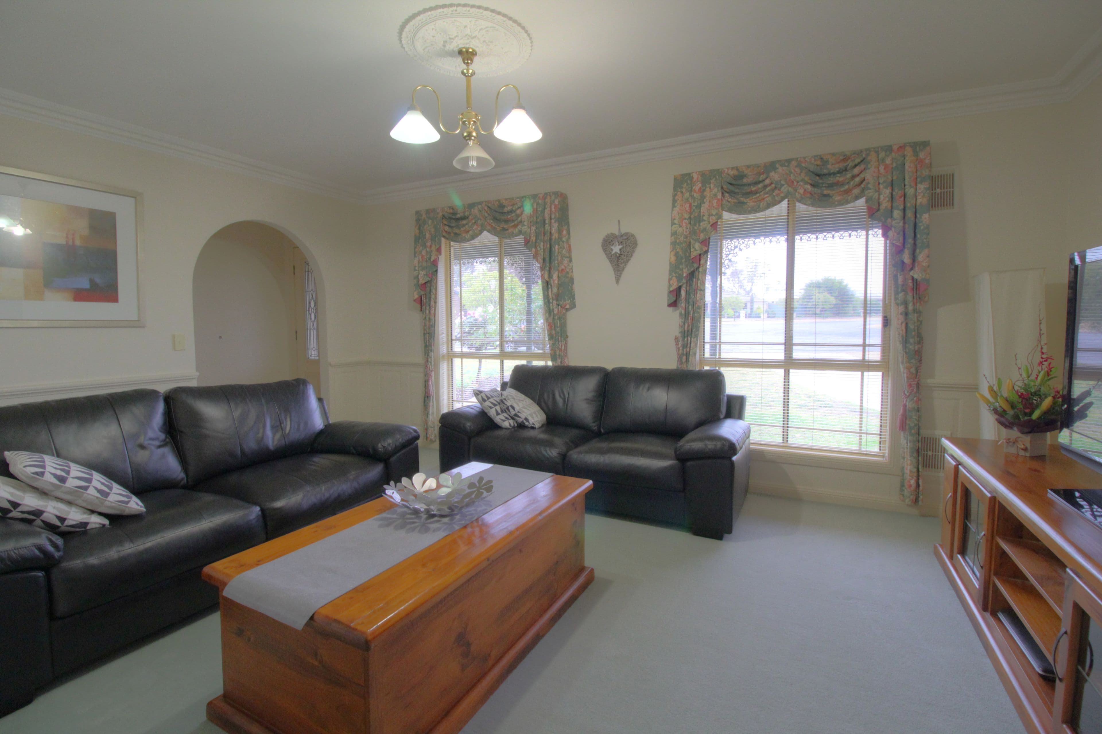 17 Hall Crescent, Loxton SA 5333, Loxton - Thumbnail 3