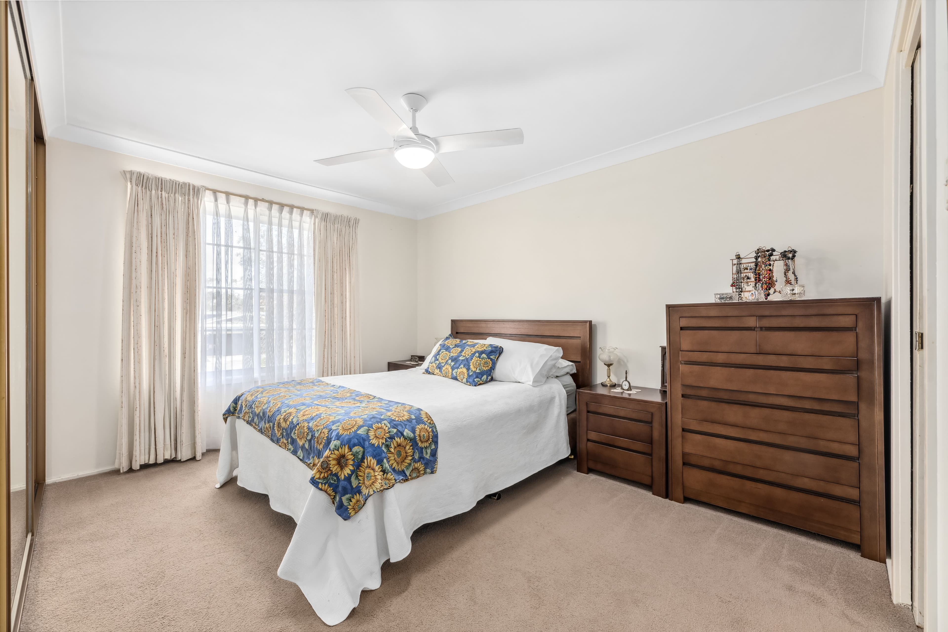 11 Batavia Place, Illawong NSW 2234, Illawong - Thumbnail 7