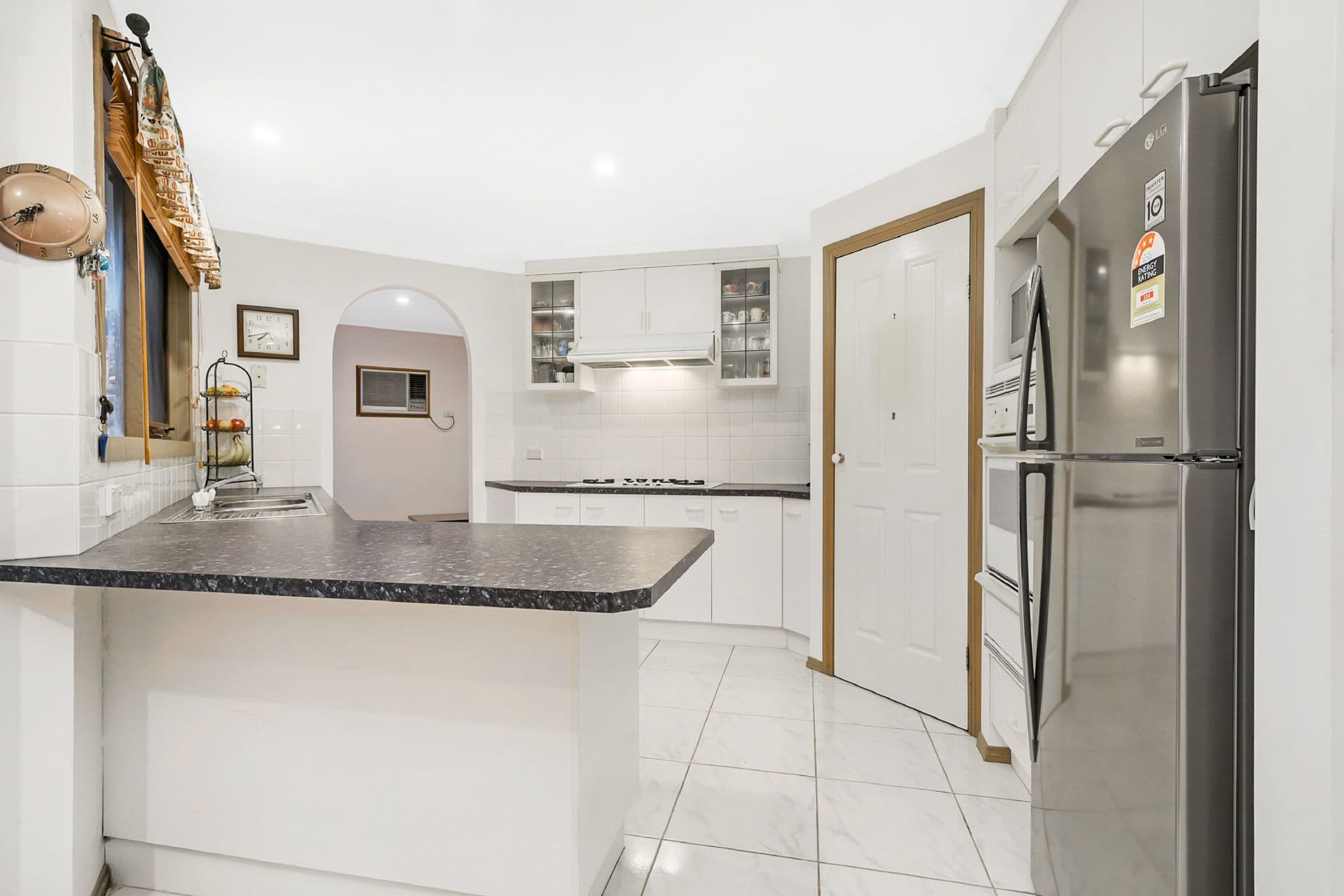 4 Chirnside Road, Berwick VIC 3806, Berwick - Thumbnail 3