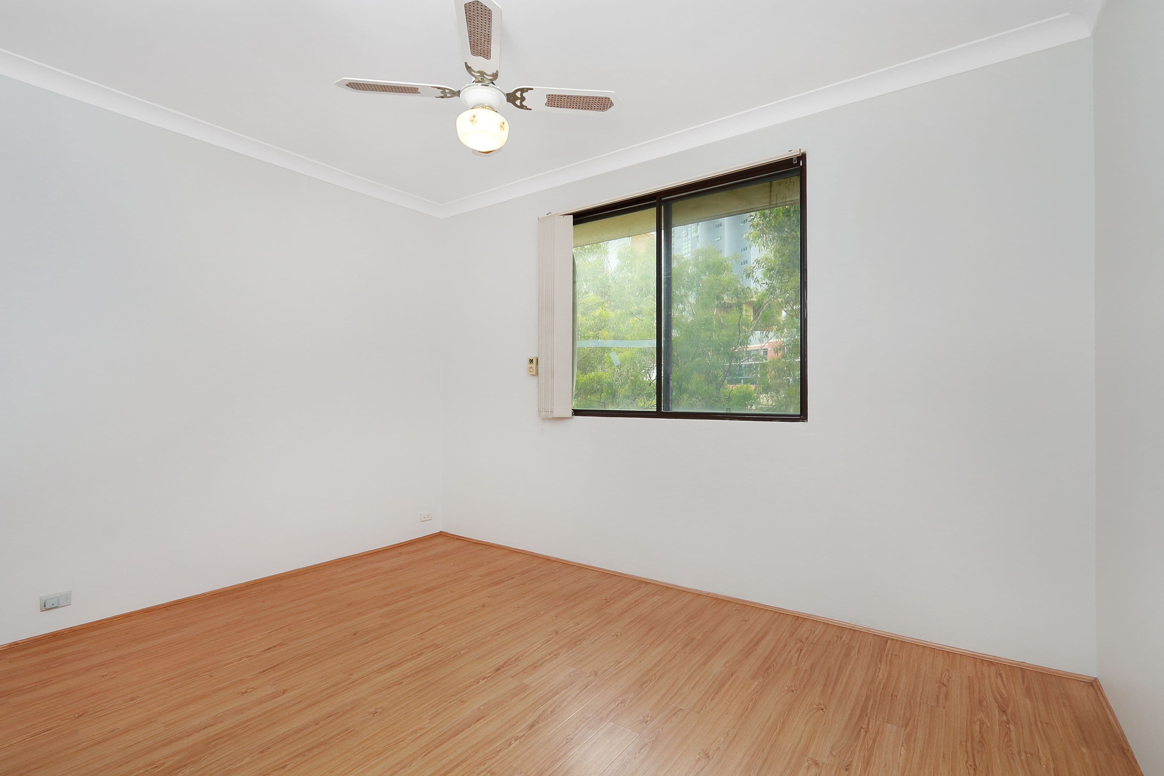 1 Woids Avenue, Hurstville NSW 2220, Hurstville - Thumbnail 5