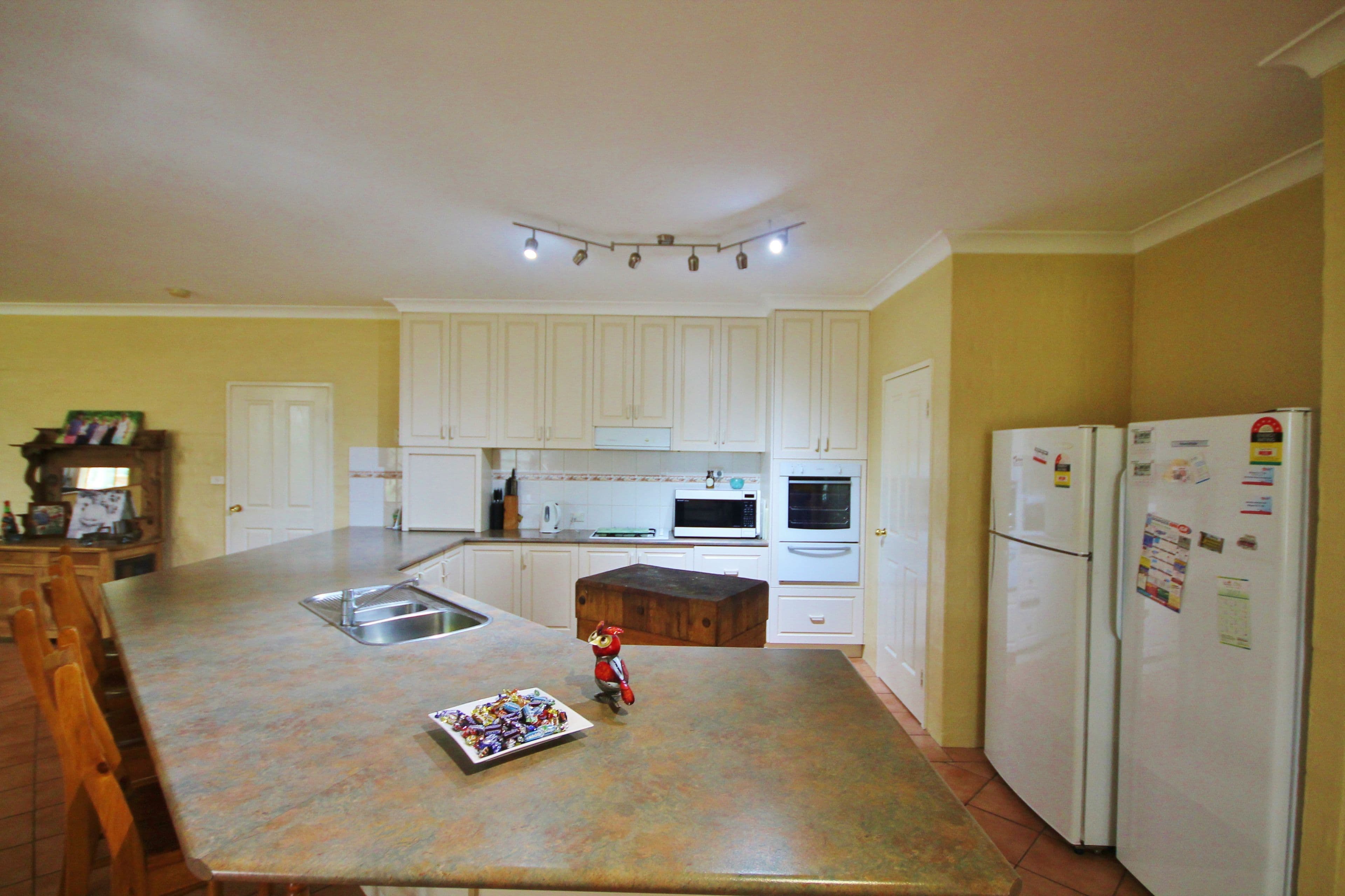 4678 Olympic Highway, Young - Thumbnail 6