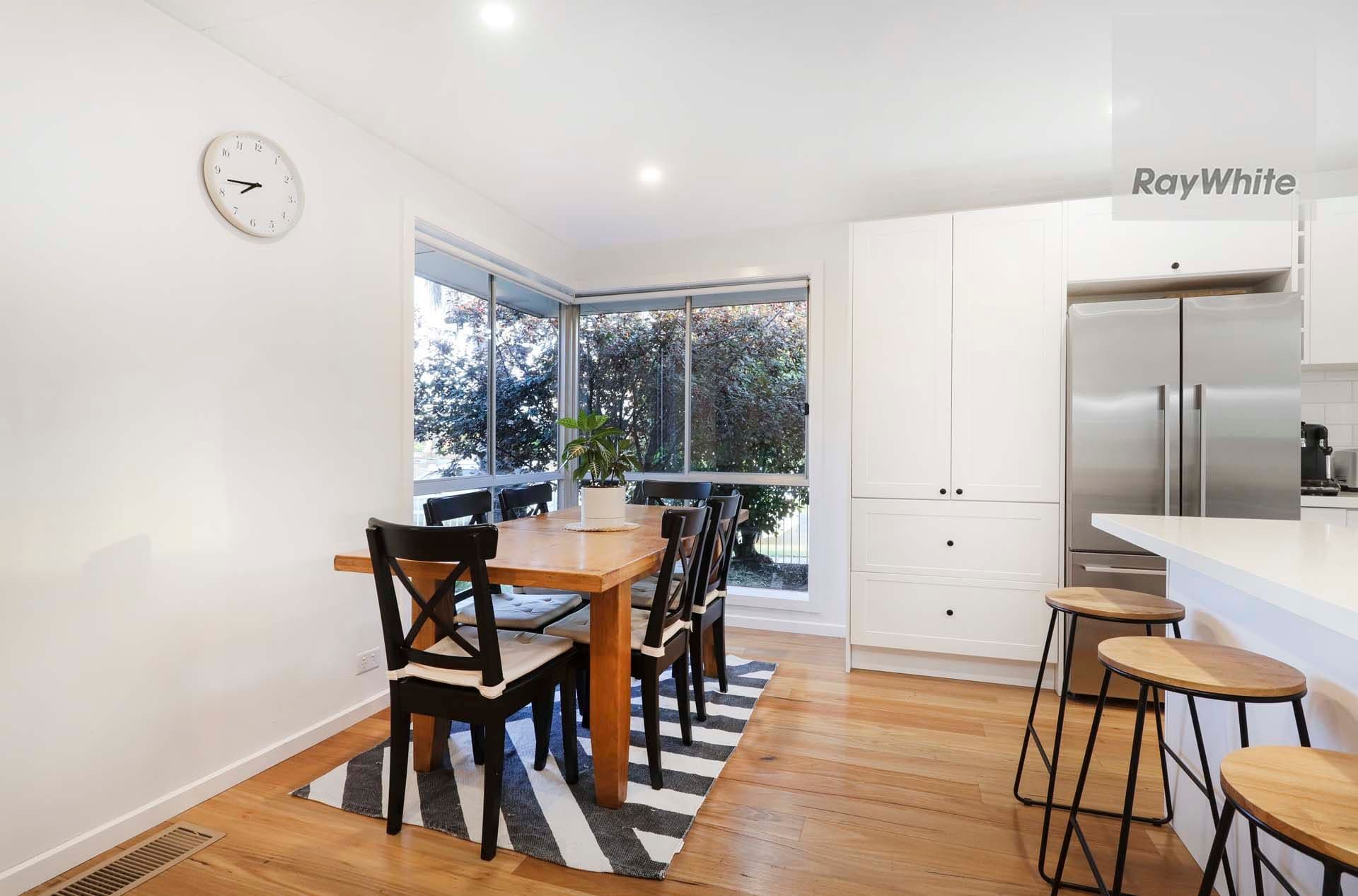 24 Elmhurst Road, Gladstone Park VIC 3043, Gladstone Park - Thumbnail 8