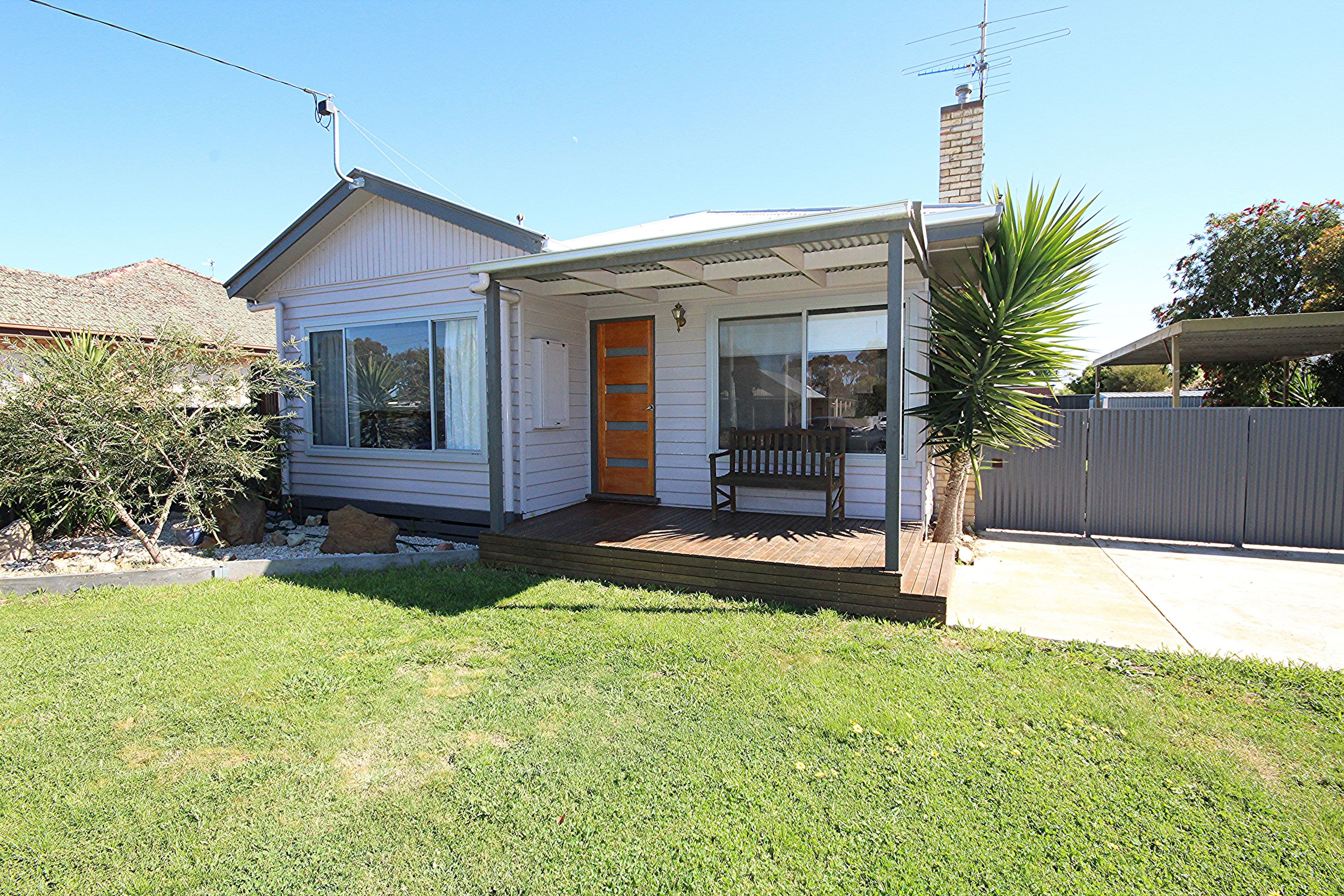 81 Williams Road, Horsham VIC 3400, Horsham - Image 1