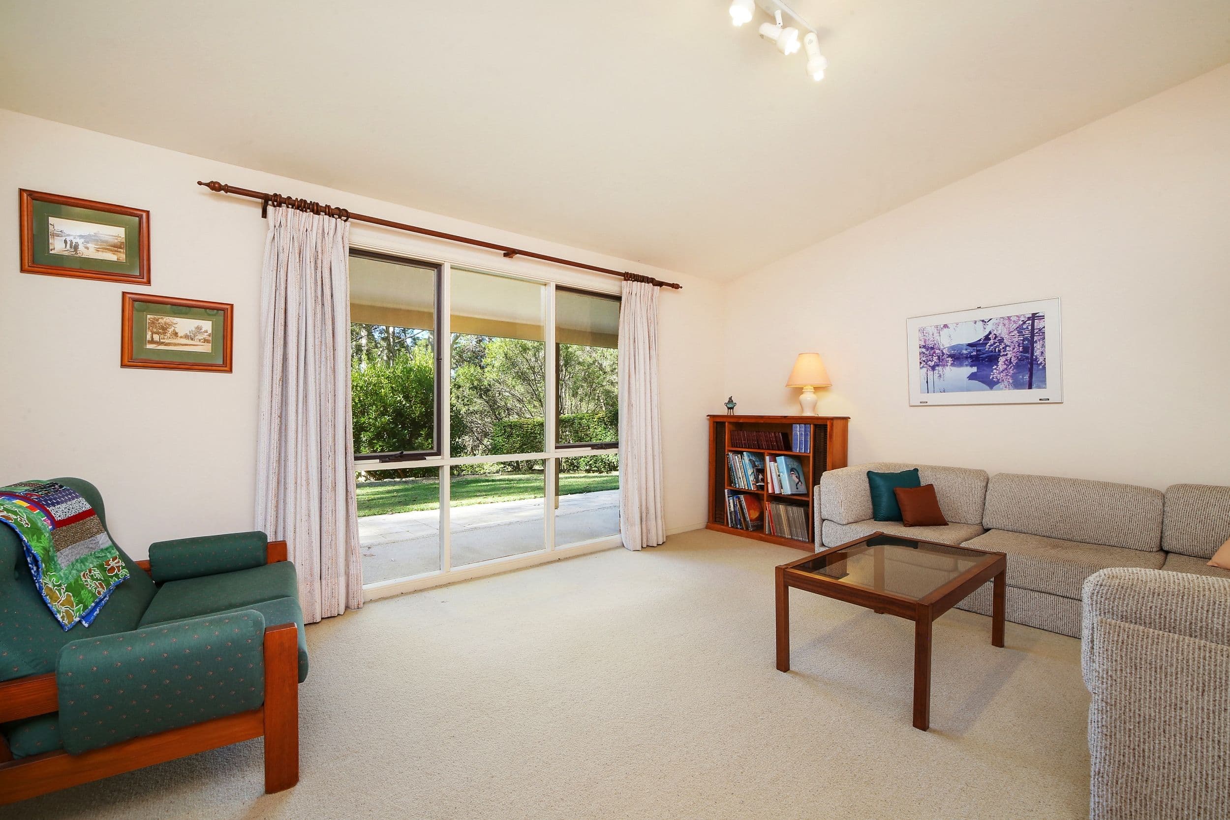 8 Abundance Street, Kincumber - Thumbnail 3