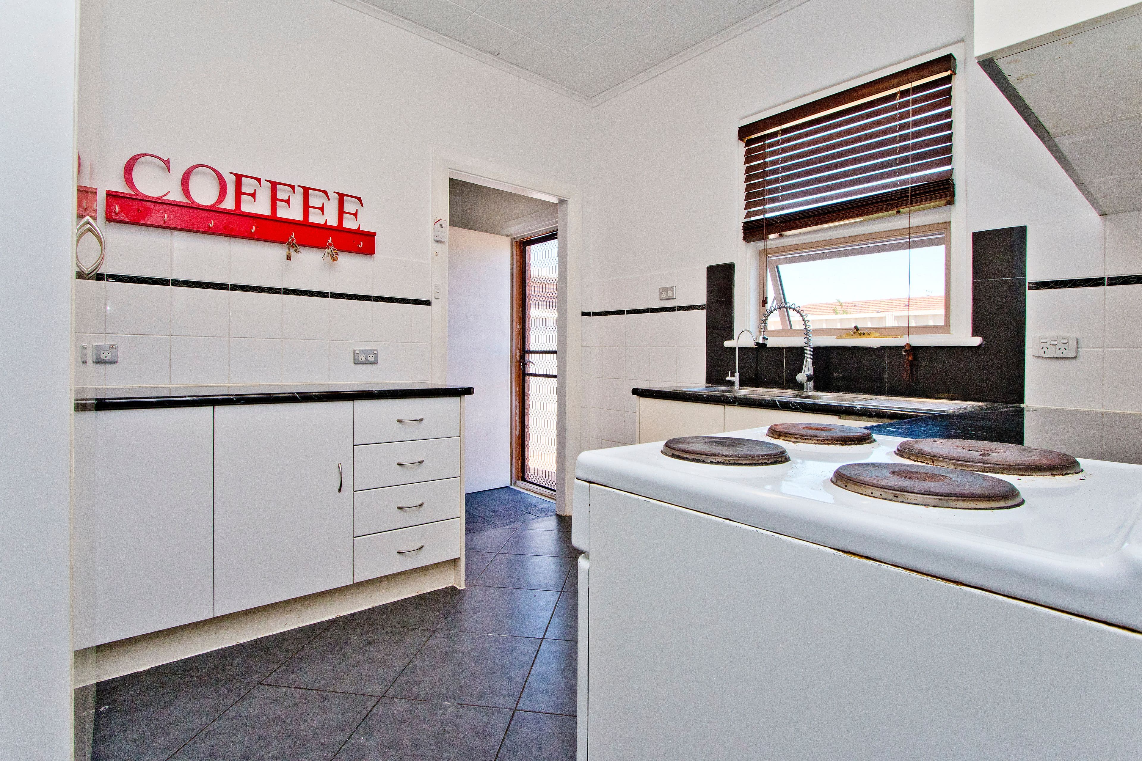 6 Trennery Street, West Richmond SA 5033, West Richmond - Thumbnail 4