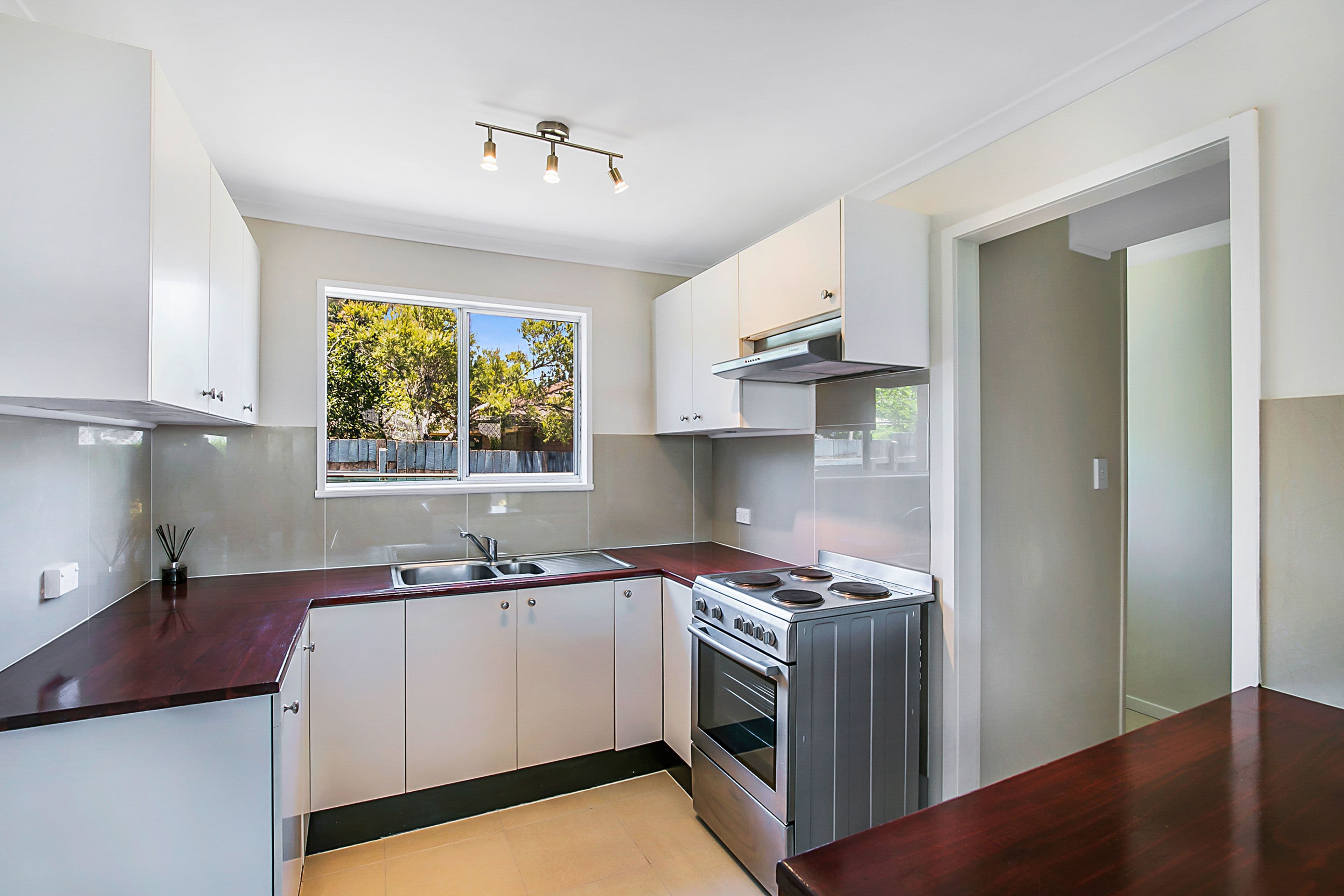 12 Gunn Street, Kearneys Spring QLD 4350, Kearneys Spring - Thumbnail 2