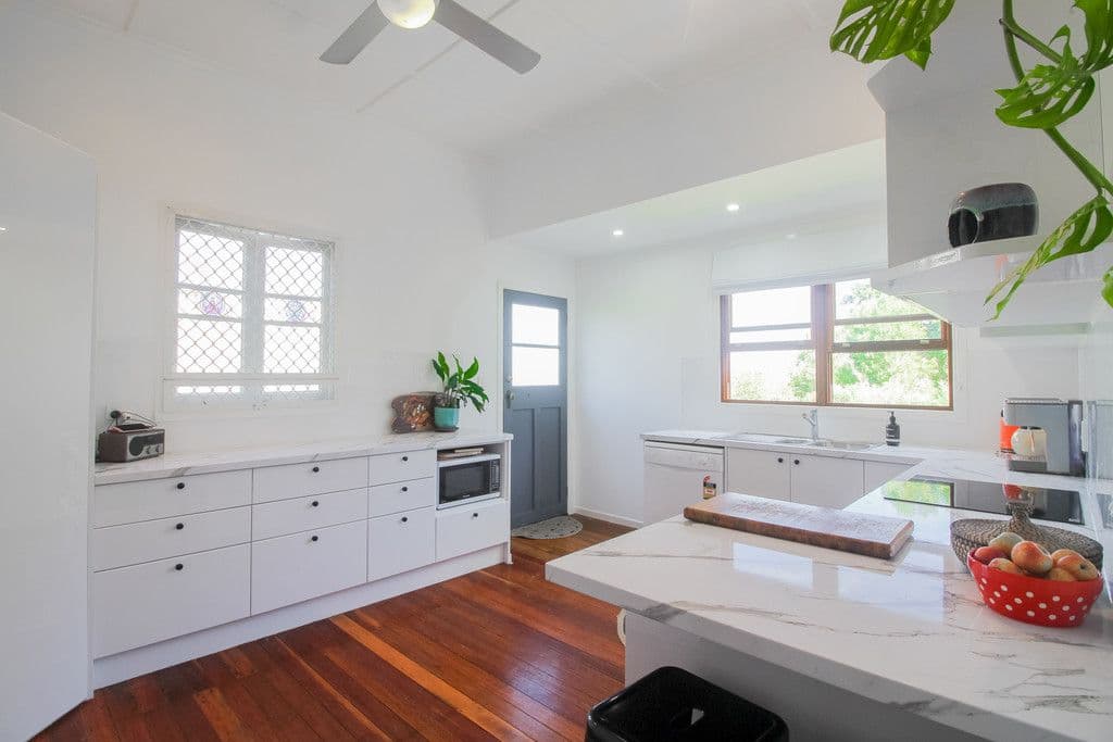 64 Pine Mountain Road, North Ipswich QLD 4305, North Ipswich - Thumbnail 2