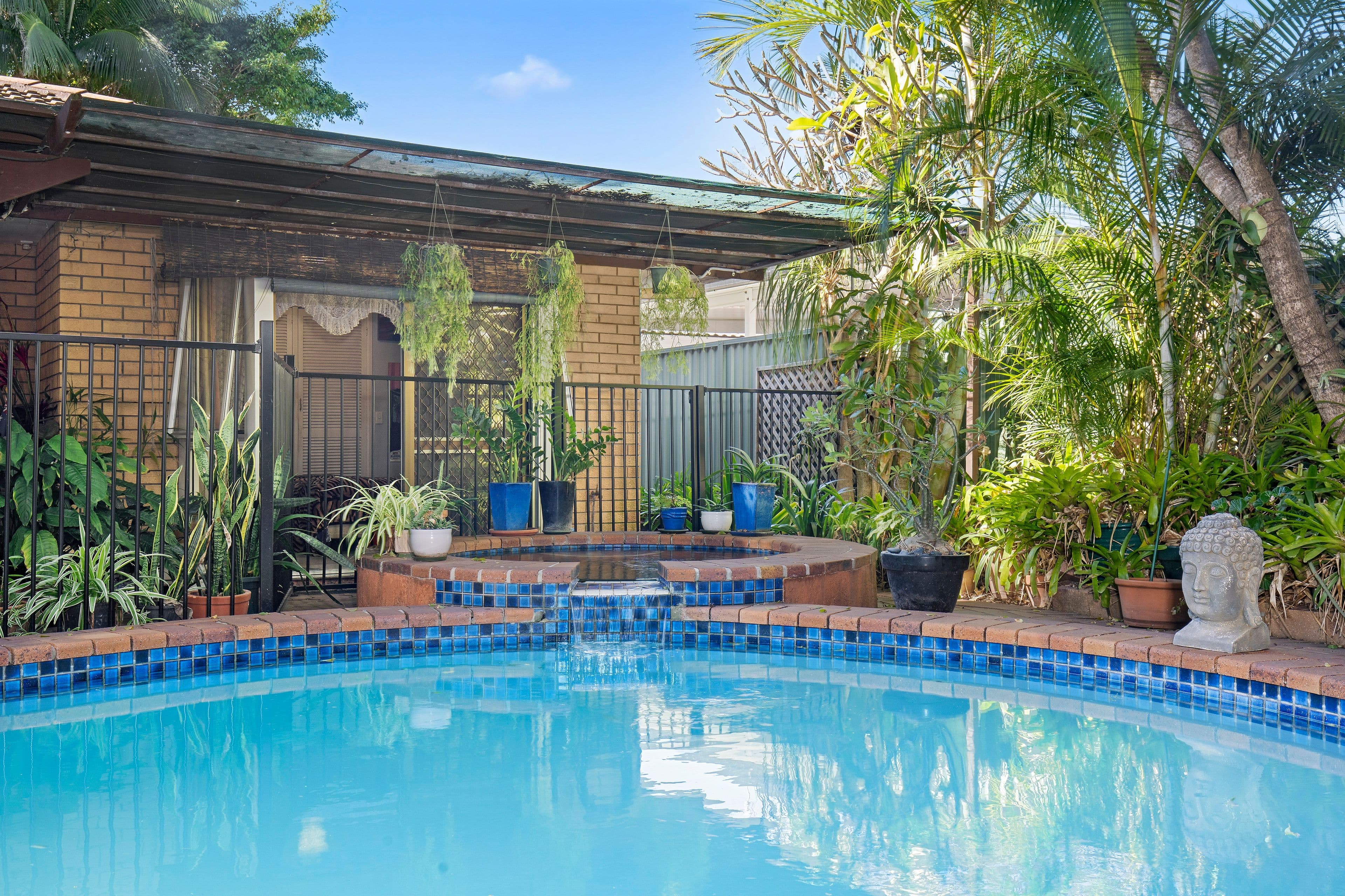 91 Vatakoula Parade, Mermaid Waters QLD 4218, Mermaid Waters - Thumbnail 6