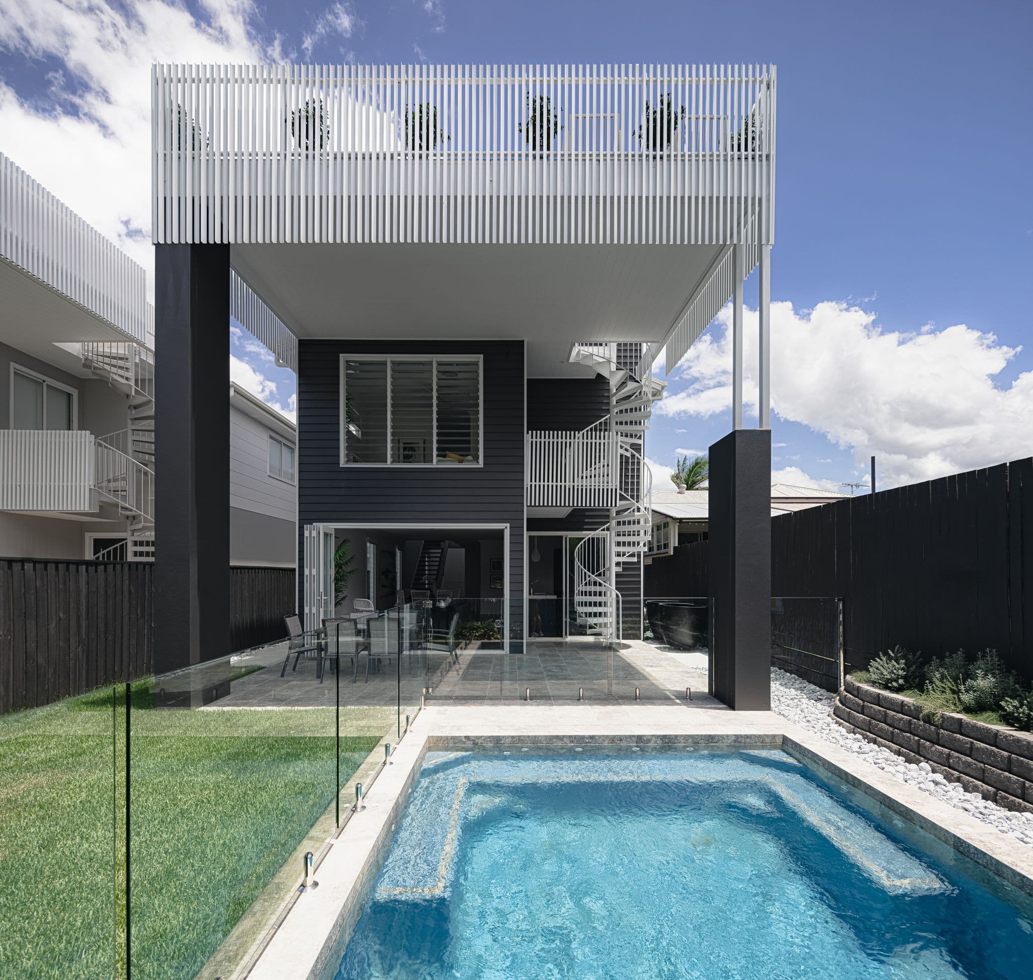 66 Longfellow Street, Norman Park QLD 4170, Norman Park - Thumbnail 2