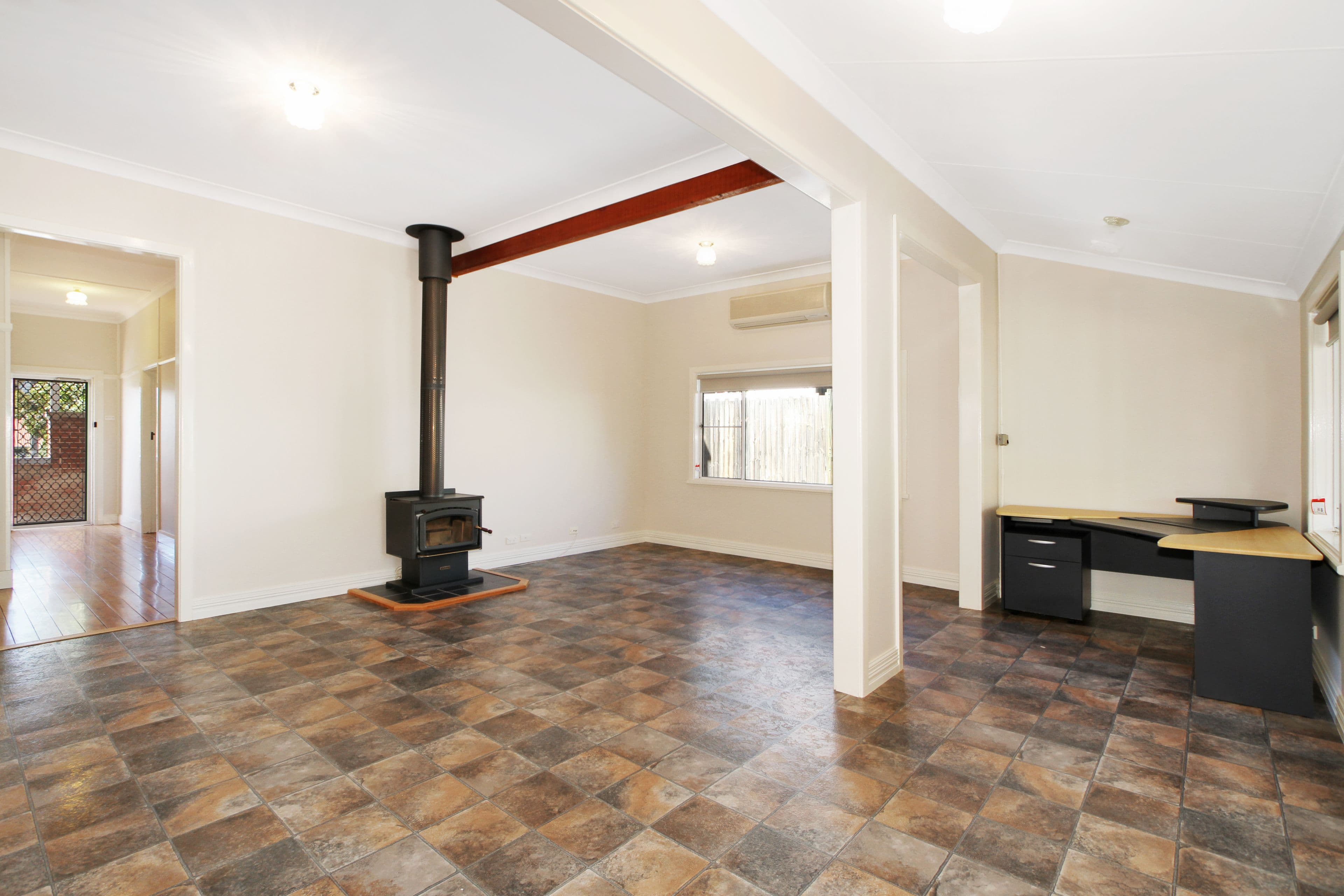 180 King George V Avenue, Tamworth - Thumbnail 5