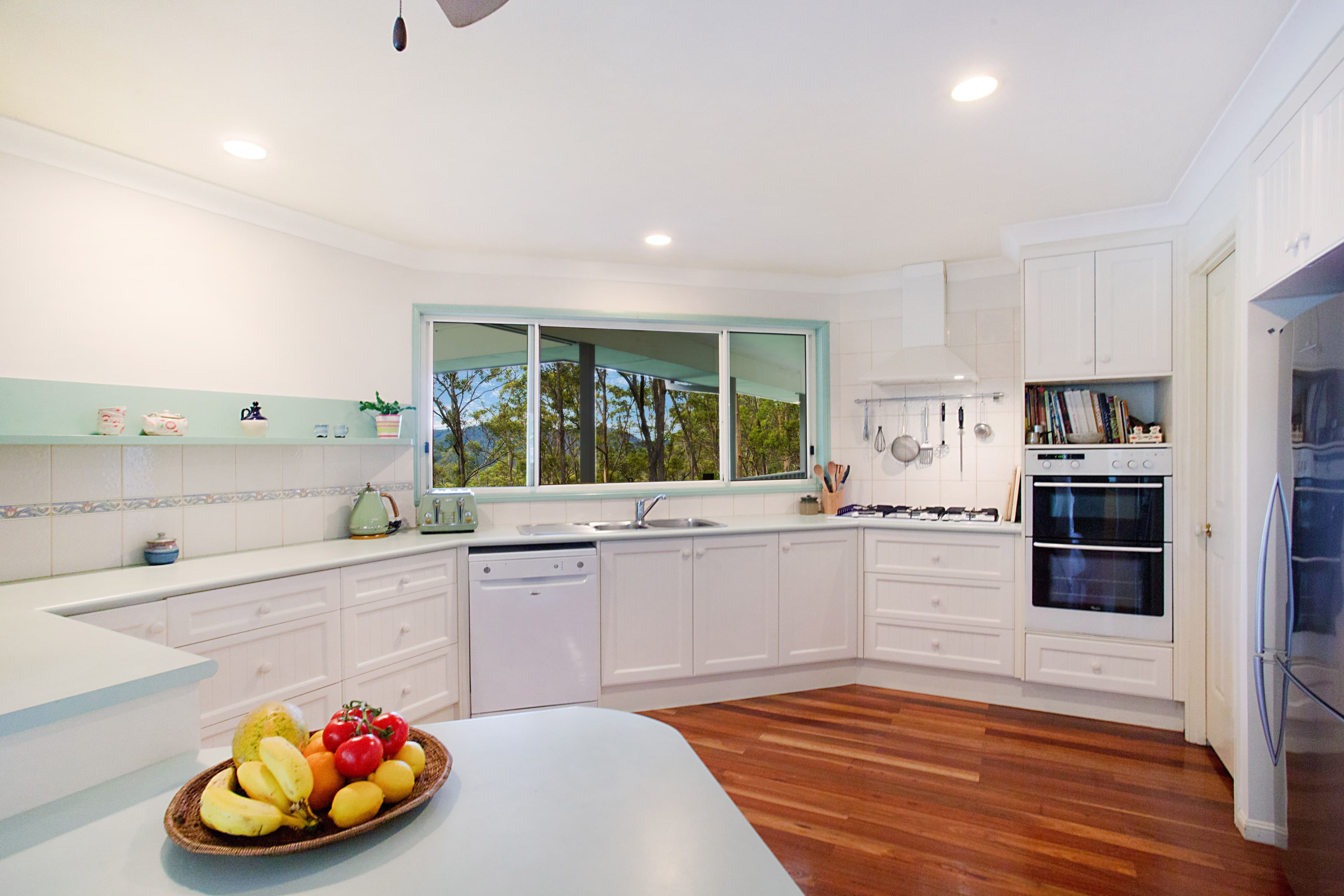 11 Carapook Crescent, Tallebudgera QLD 4228, Tallebudgera - Thumbnail 6