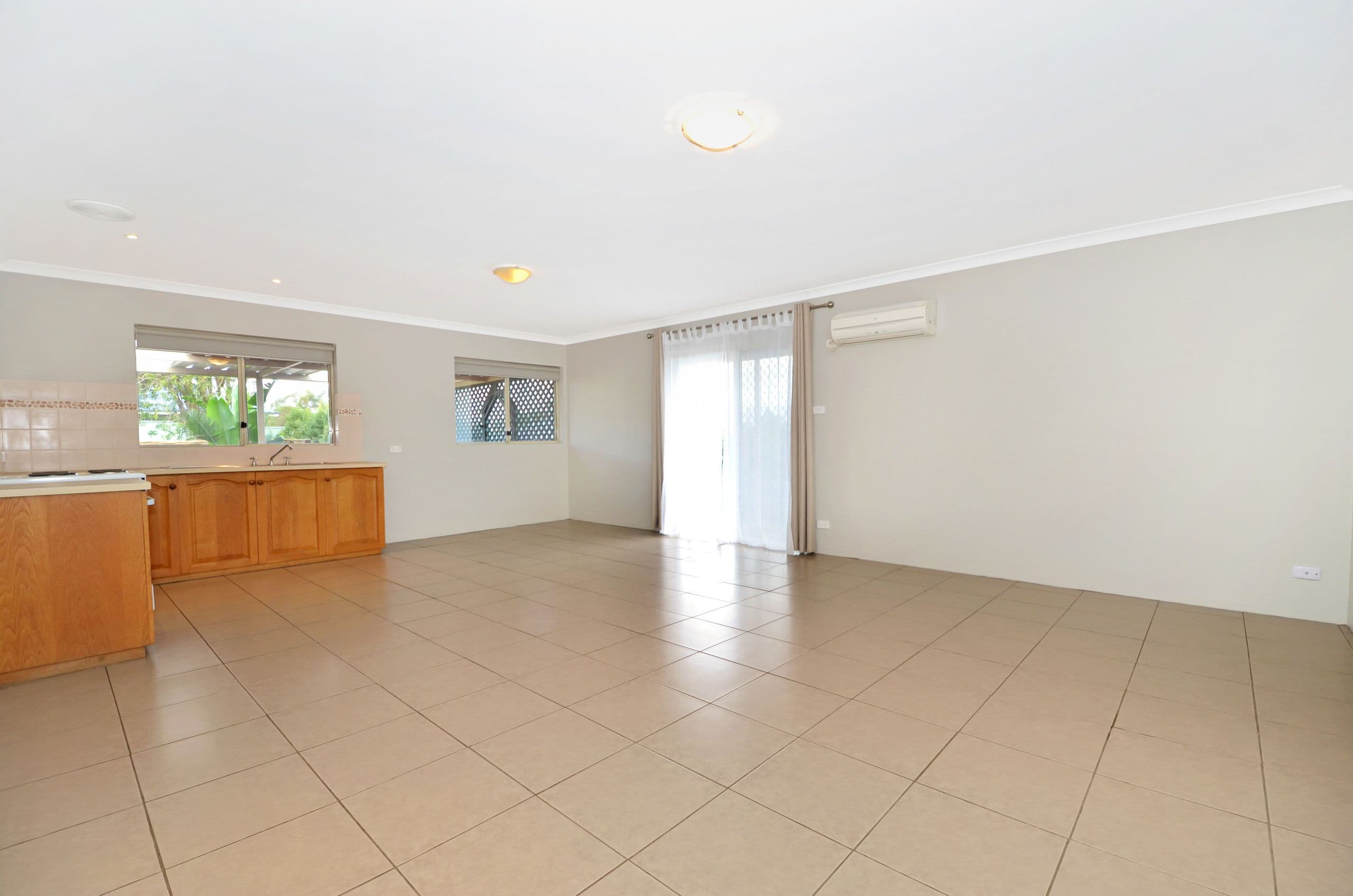 16 Meananger Crescent, Bayonet Head WA 6330, Bayonet Head - Thumbnail 5