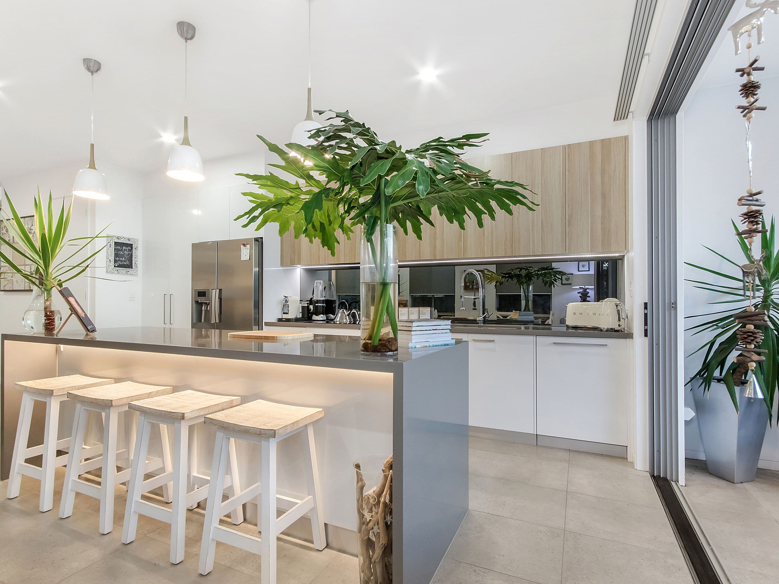 91 Tahiti Avenue, Palm Beach QLD 4221, Palm Beach - Thumbnail 2
