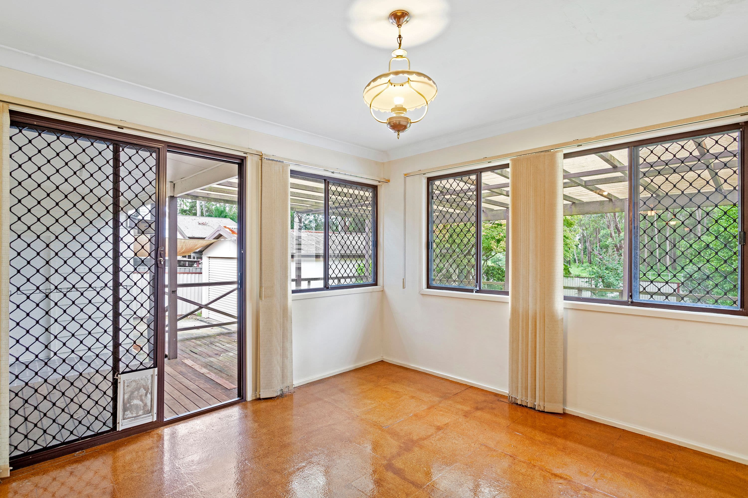 233 Cygnet Drive, Berkeley Vale NSW 2261, Berkeley Vale - Thumbnail 7
