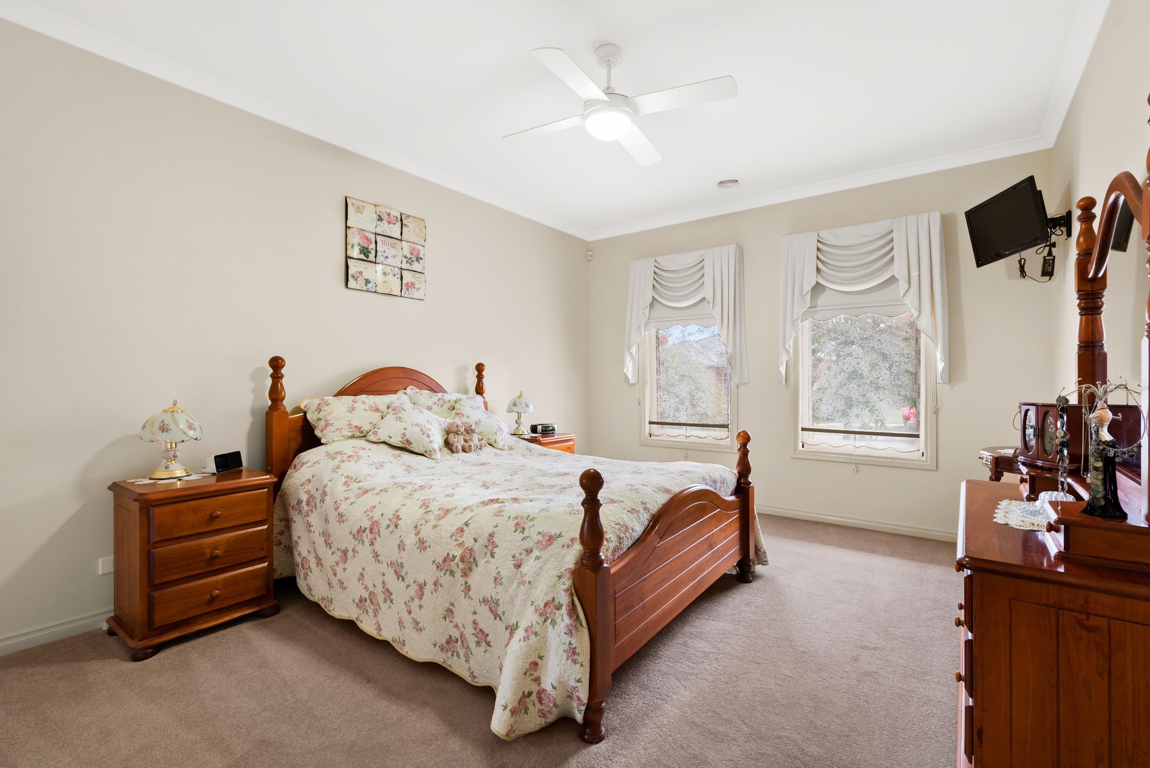 18 Rose Garden Avenue, Officer VIC 3809, Officer - Thumbnail 7