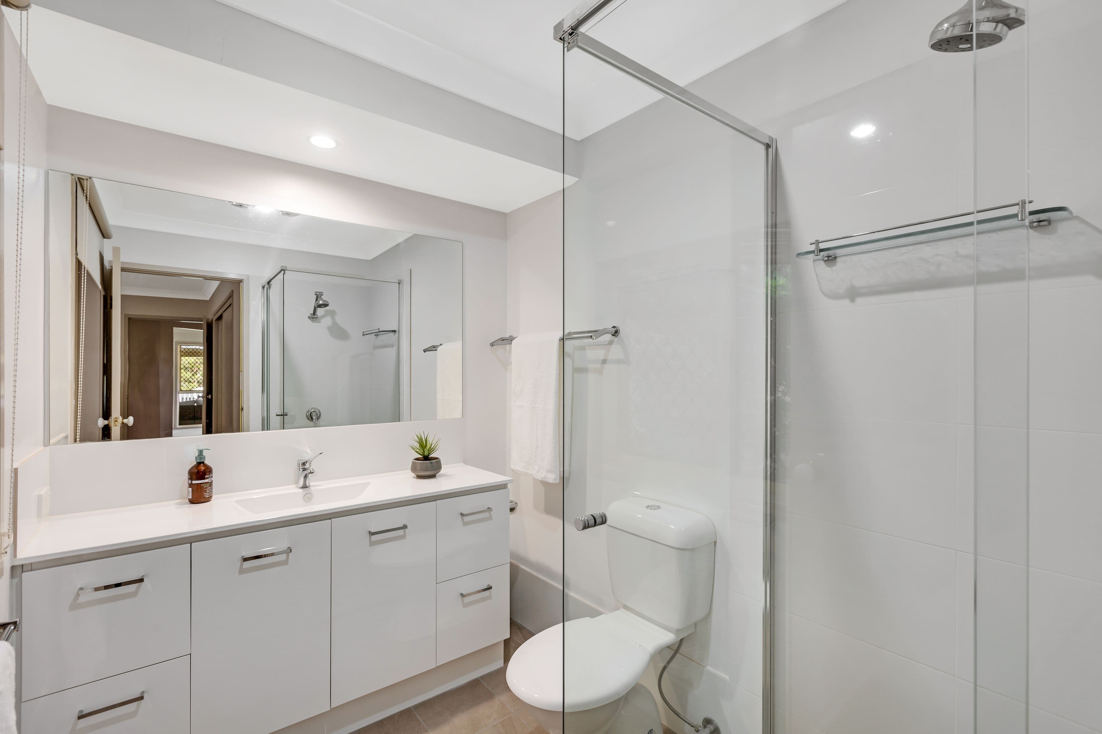 9 Tonnere Court, Eatons Hill QLD 4037, Eatons Hill - Thumbnail 8