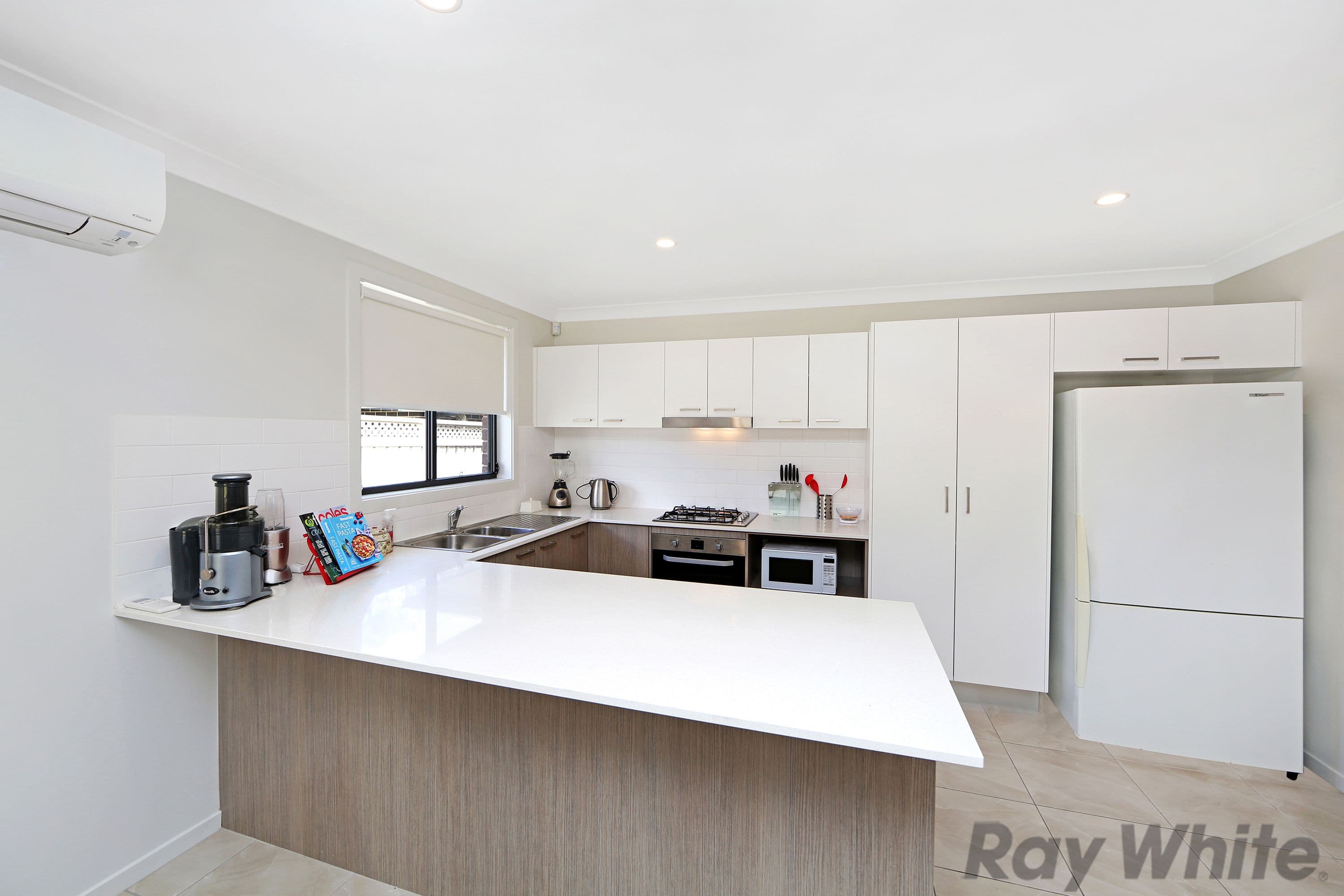 157 Johns Road, Wadalba - Thumbnail 3