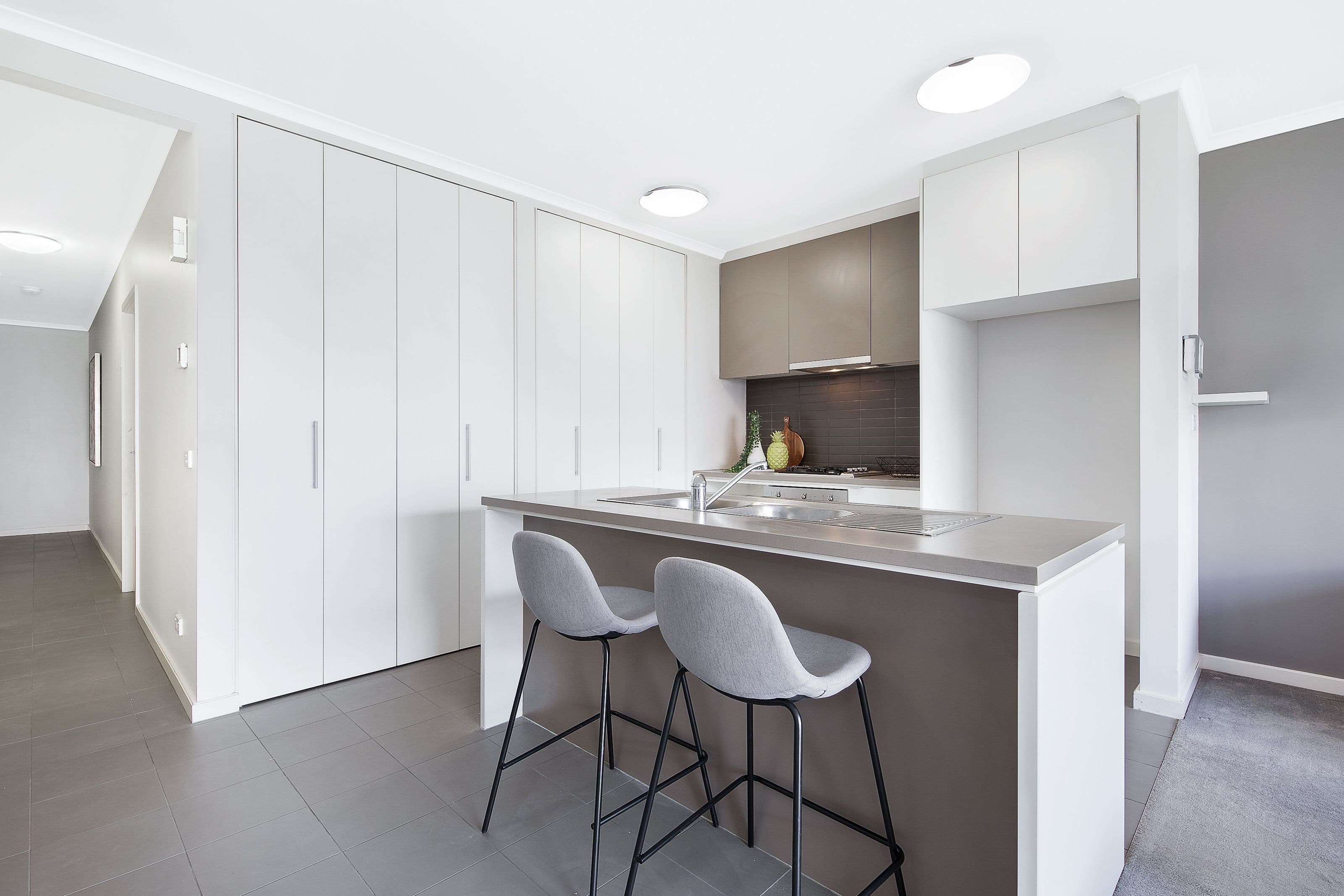 19 Edgbaston Way, Mulgrave VIC 3170, Mulgrave - Thumbnail 2