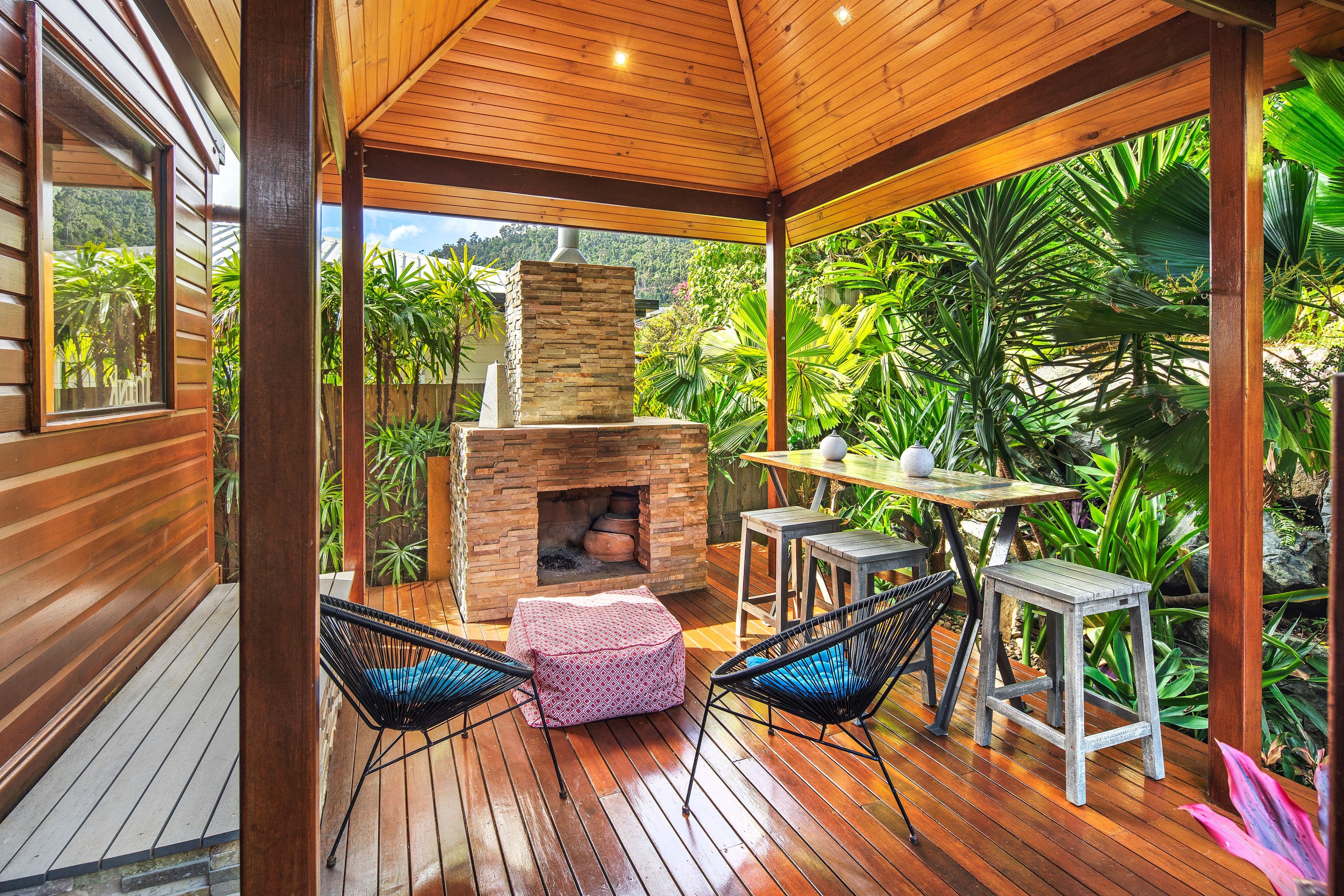 21 Country Road, Cannonvale QLD 4802, Cannonvale - Thumbnail 8