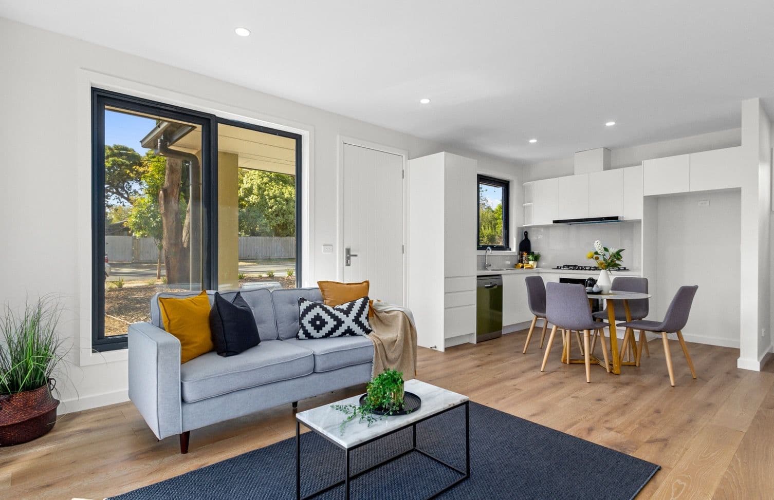 37 Anne Road, Knoxfield VIC 3180, Knoxfield - Thumbnail 3