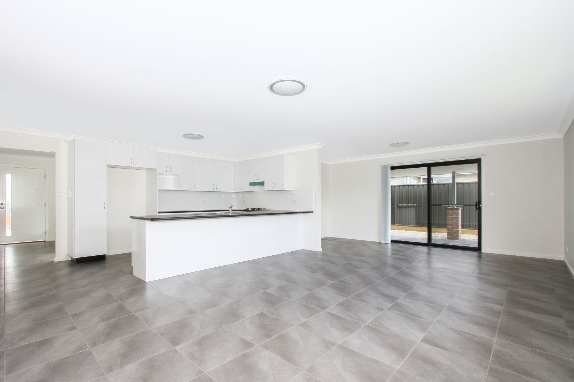 5 Huxtable Place, Goulburn - Thumbnail 5